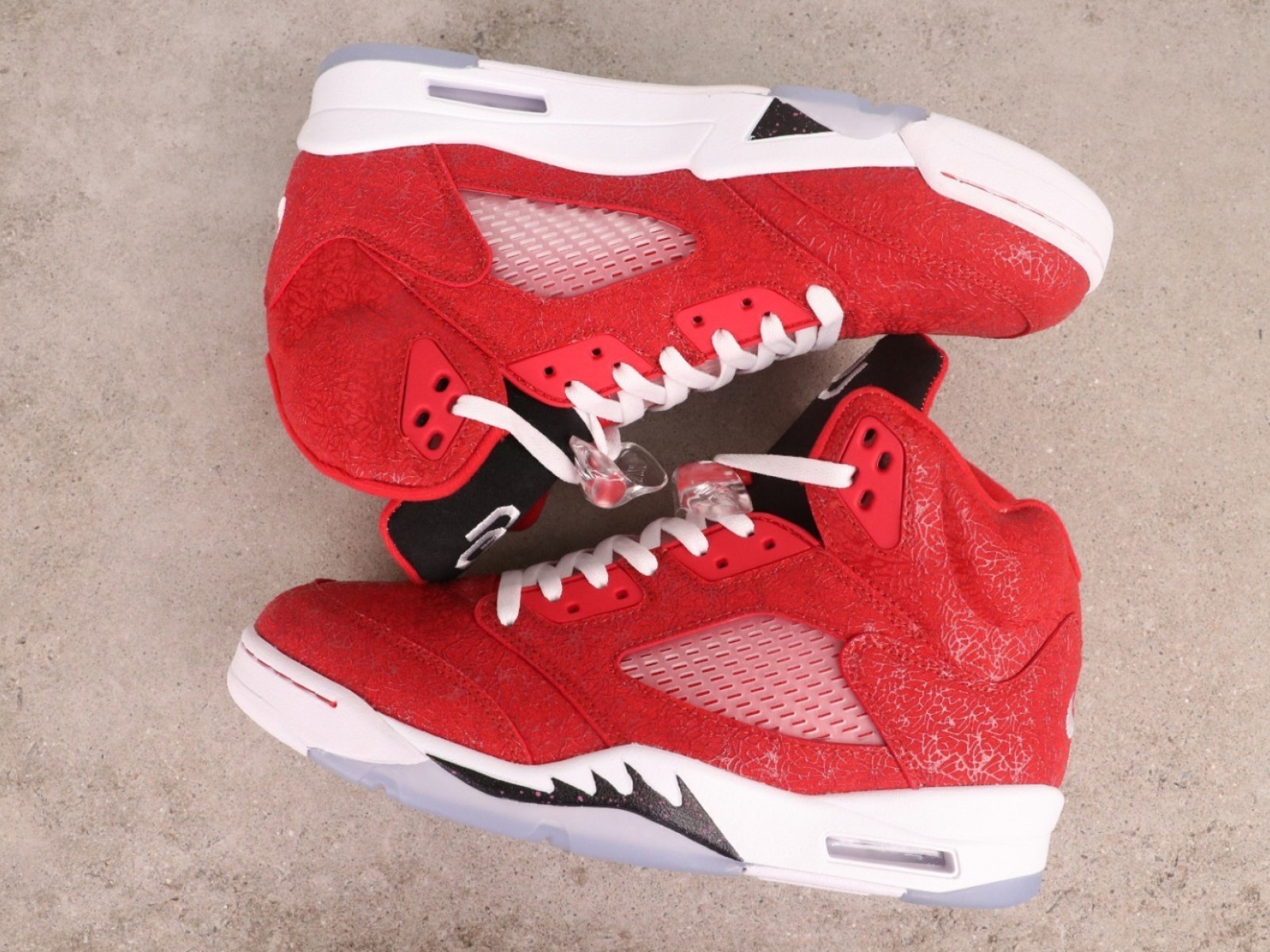 Air Jordan 5 HQ7978-600