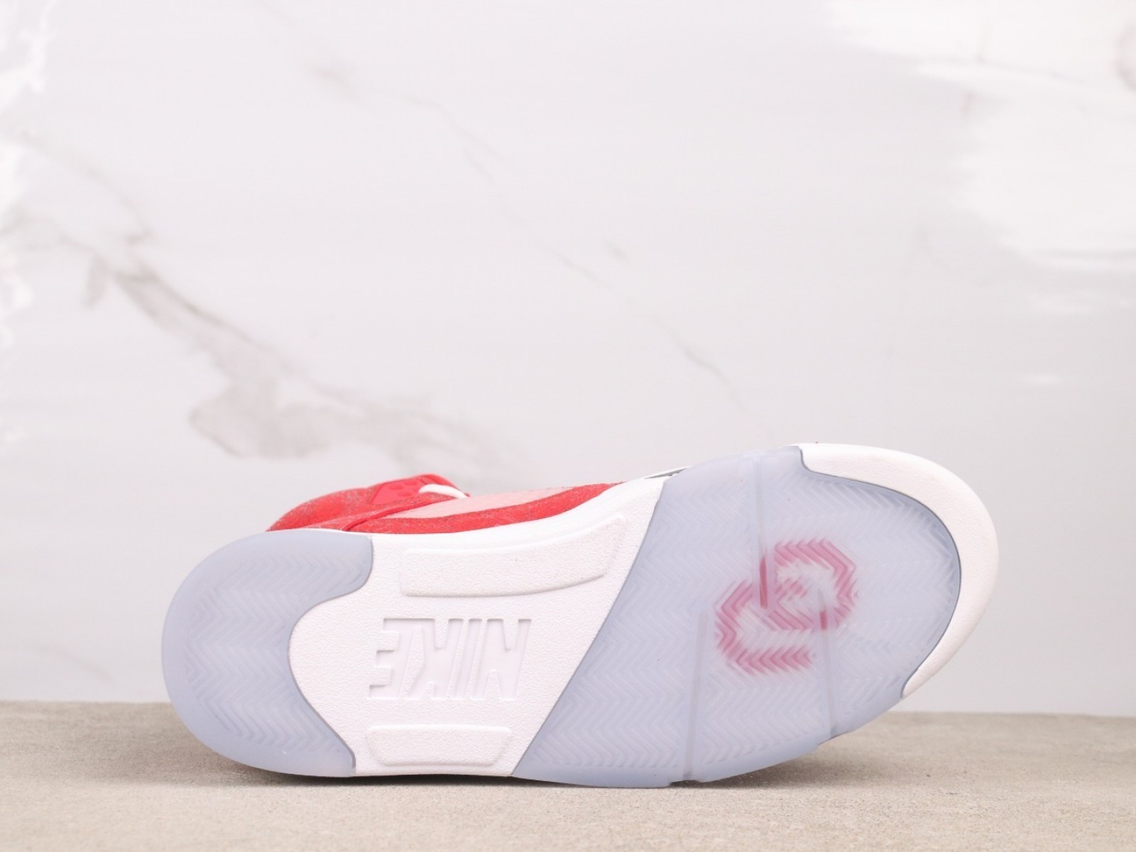 Air Jordan 5 HQ7978-600