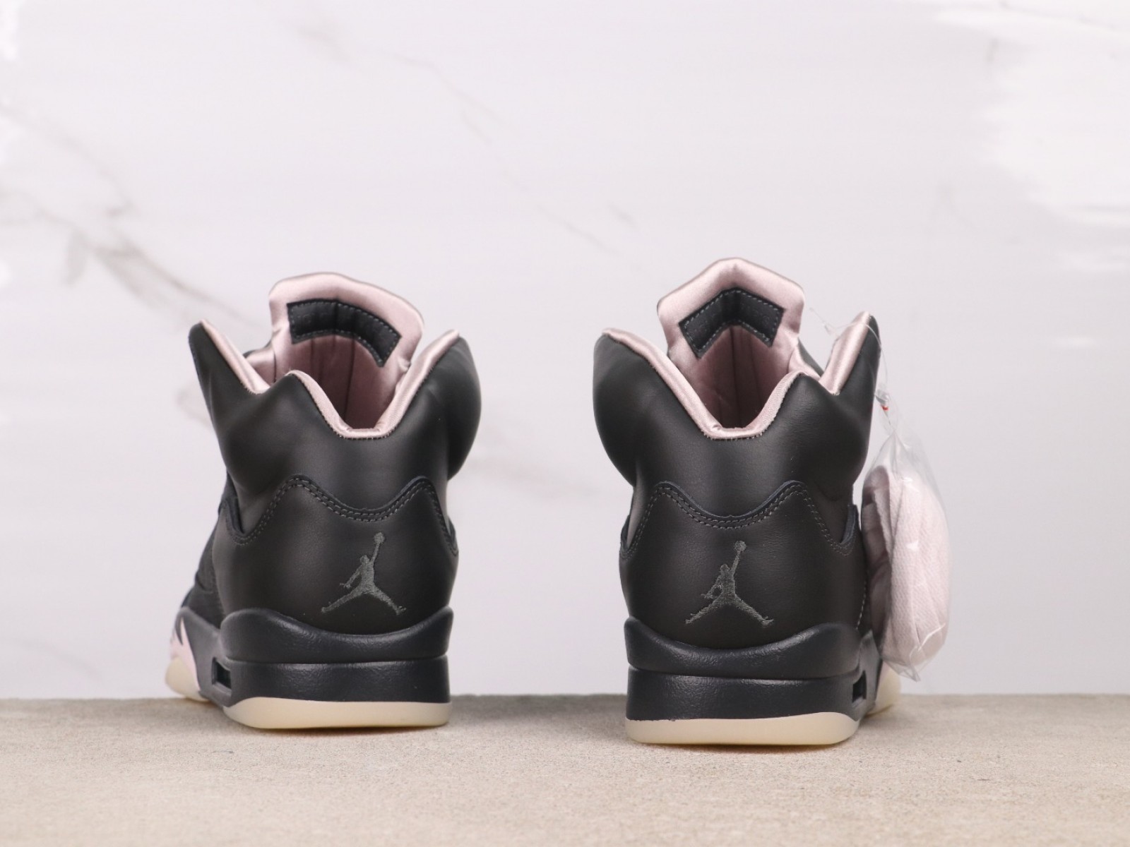 Air Jordan 5 x PSG HQ3004-001