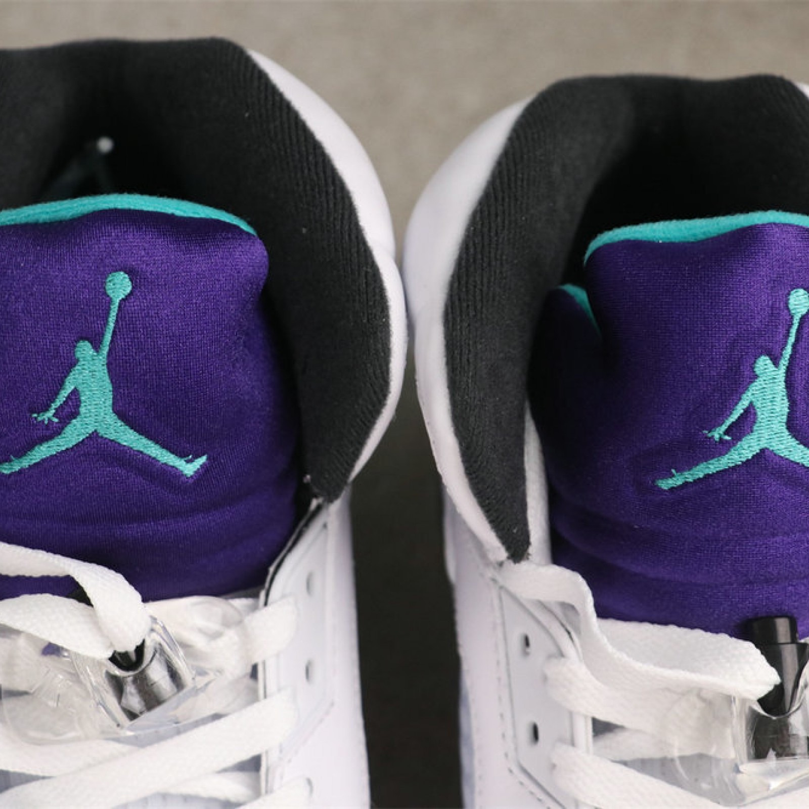 Air Jordan 5 Retro OG Grape HQ7978-100