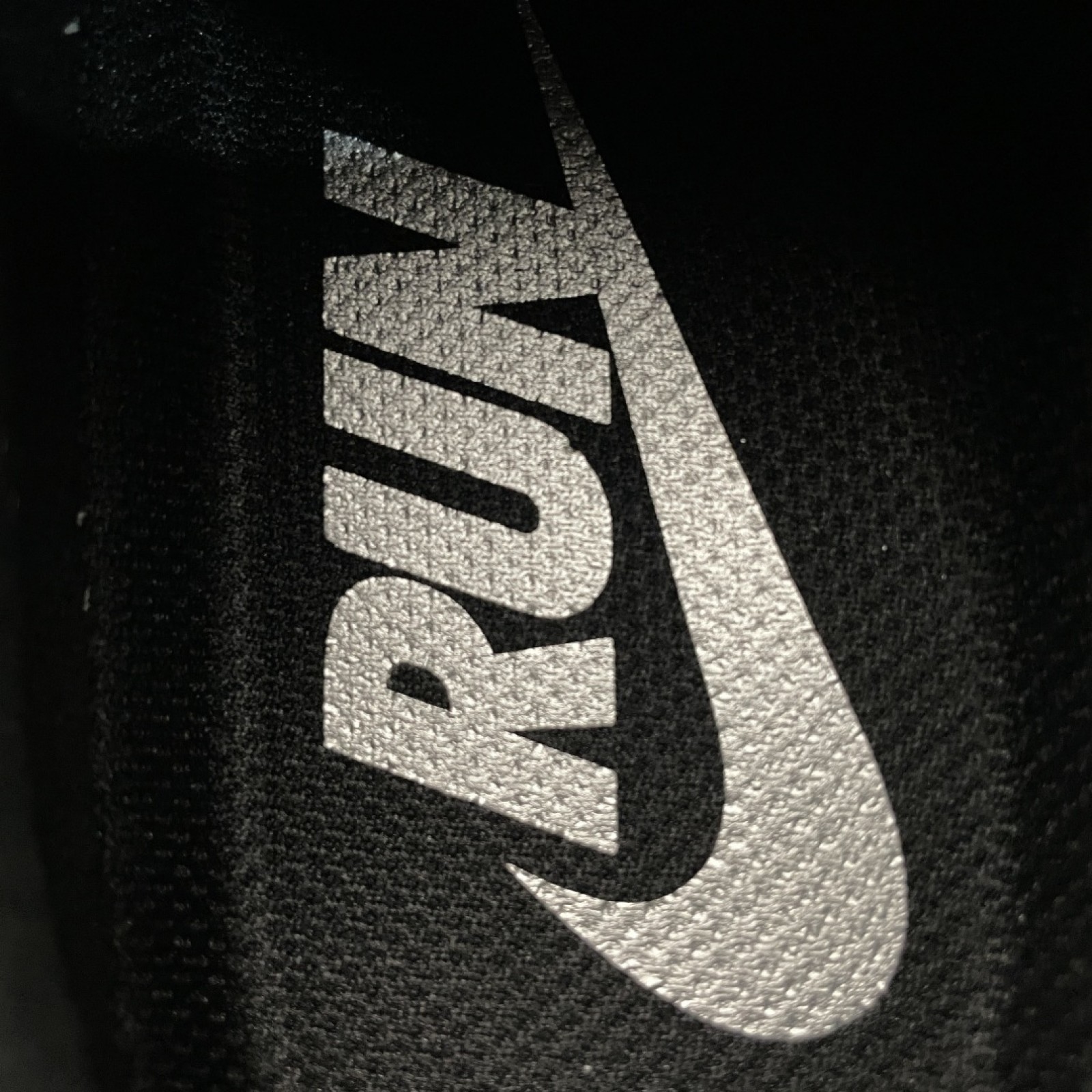 Nike Vomero Plus IM6776-555