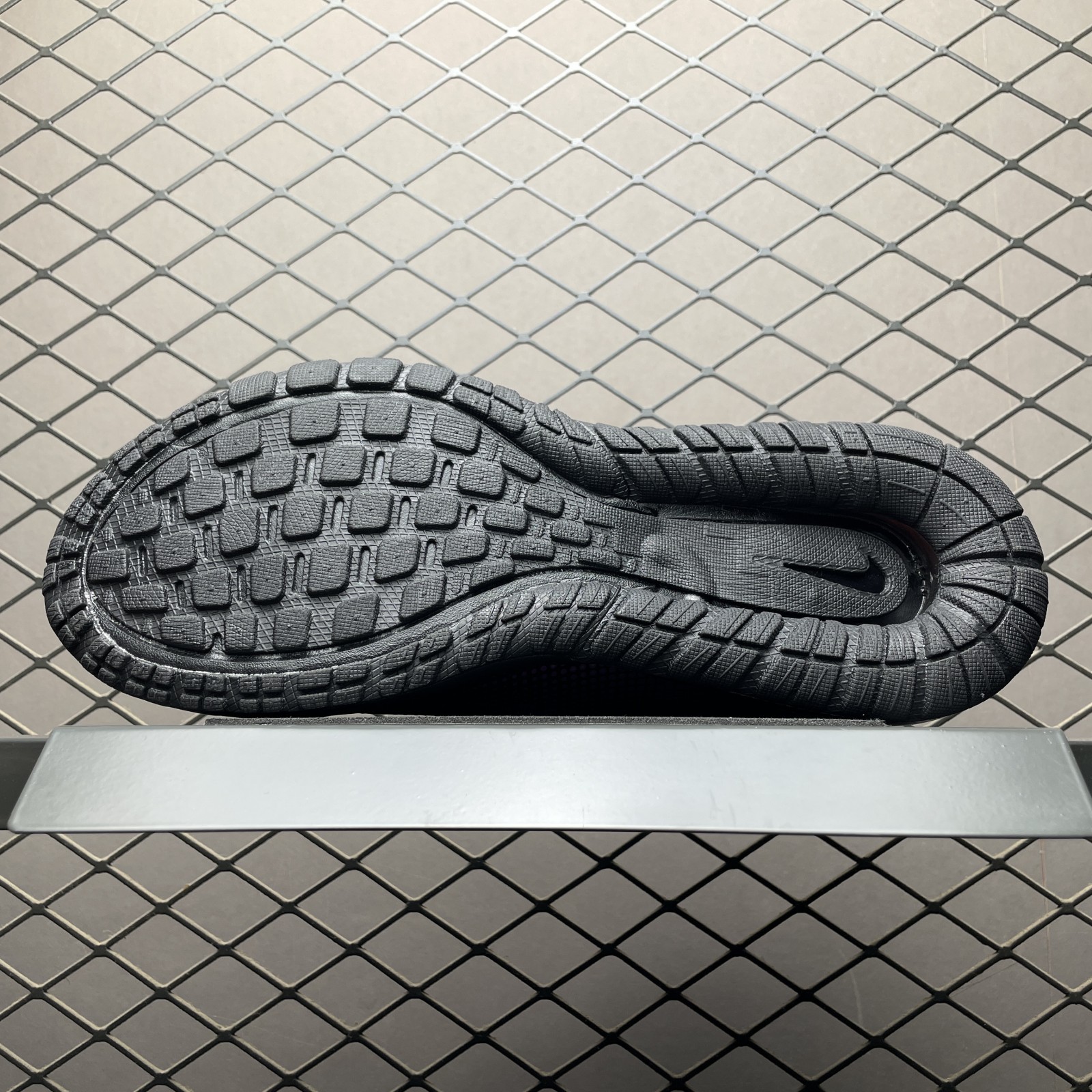 Nike Air Max Phoenix FZ5307-500