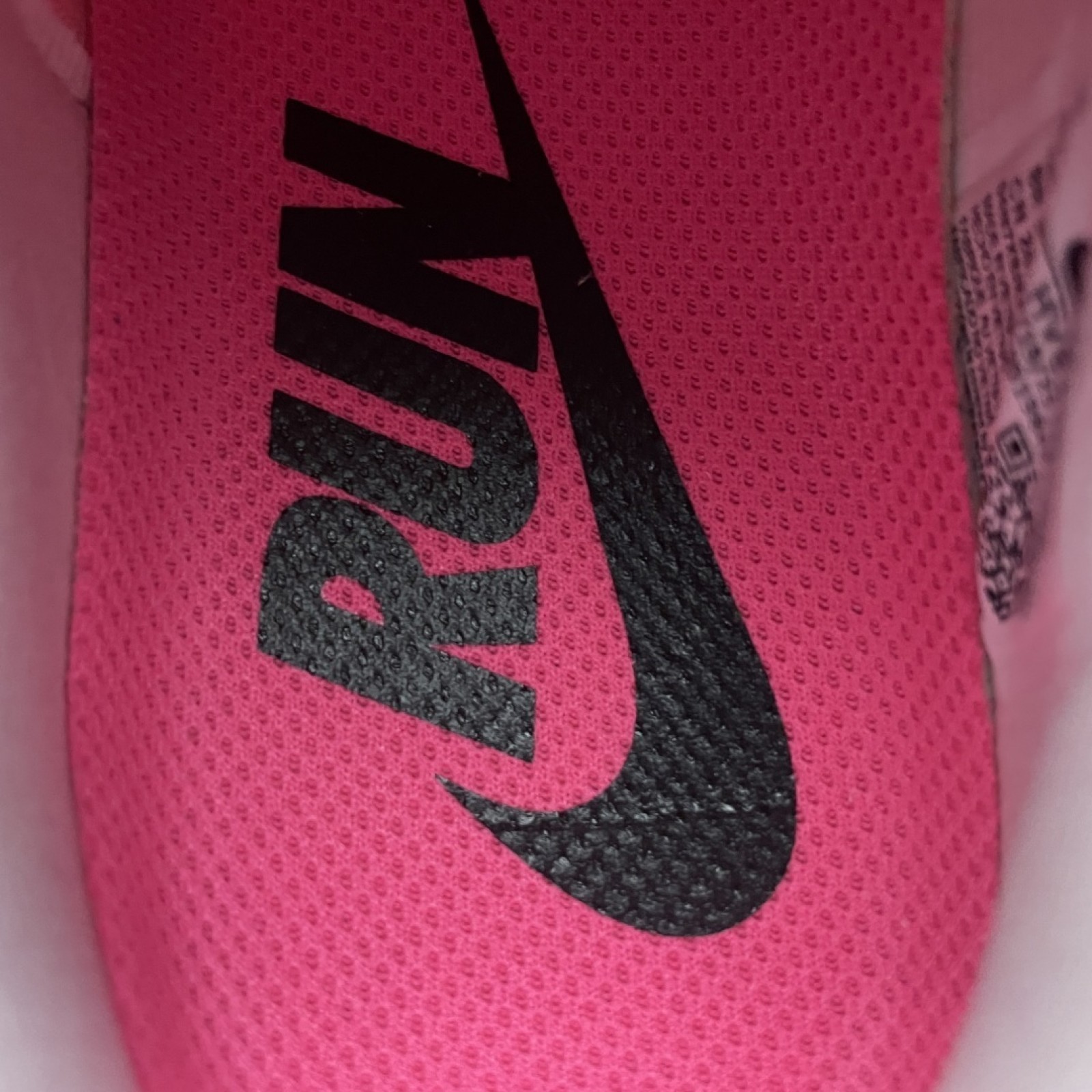 Nike Vomero Plus HV8154-604