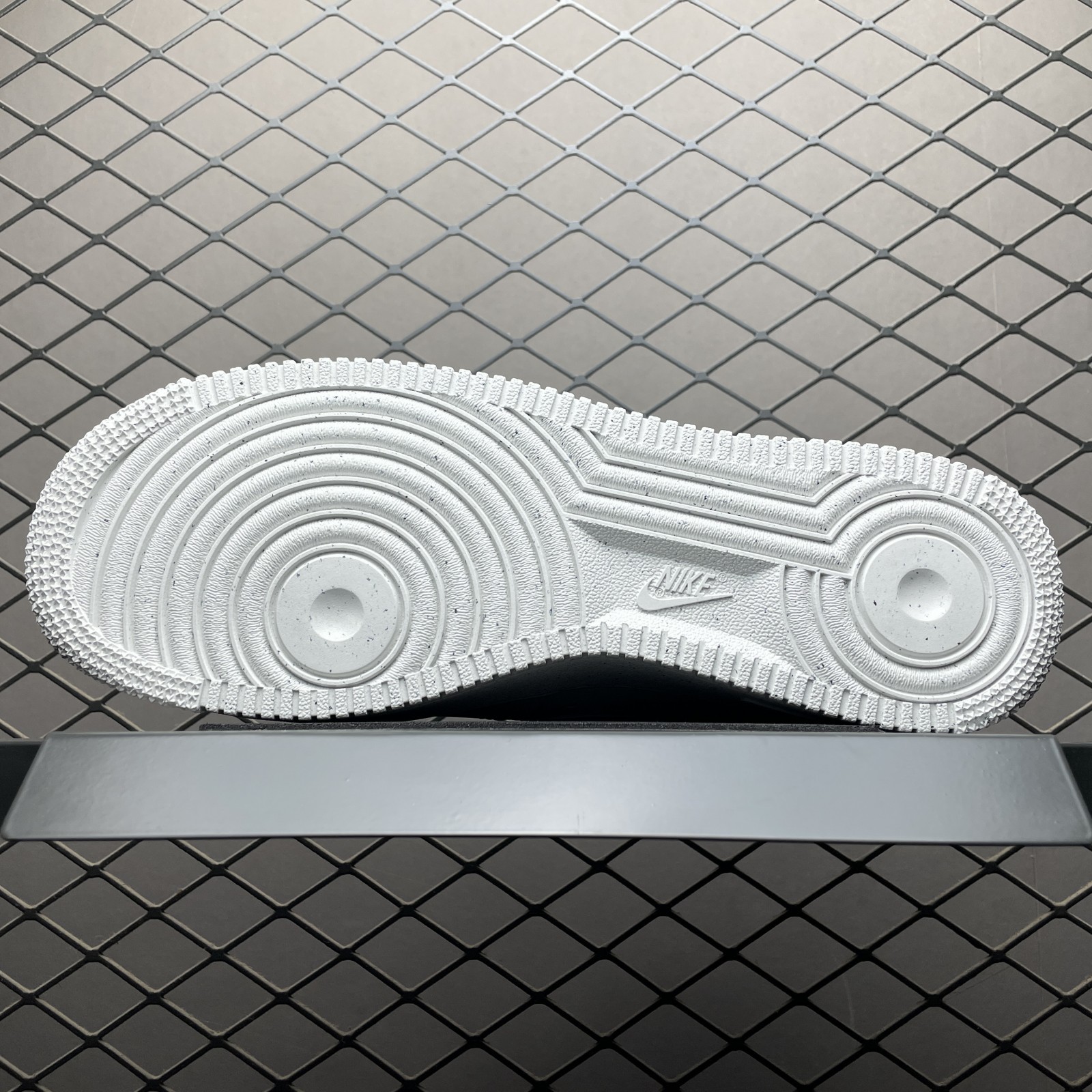 Nike Air Force 1 DO9786-100