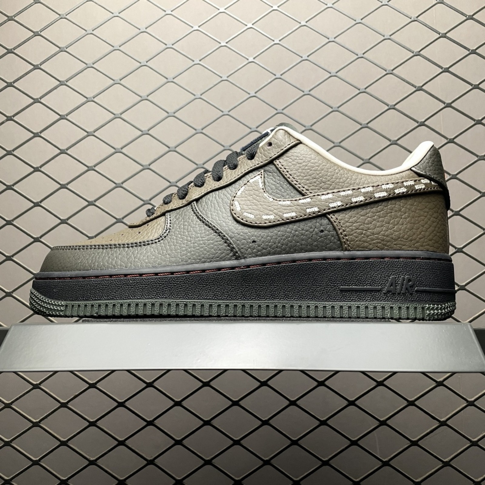 Nike Air Force 1 Low IQ1122-320