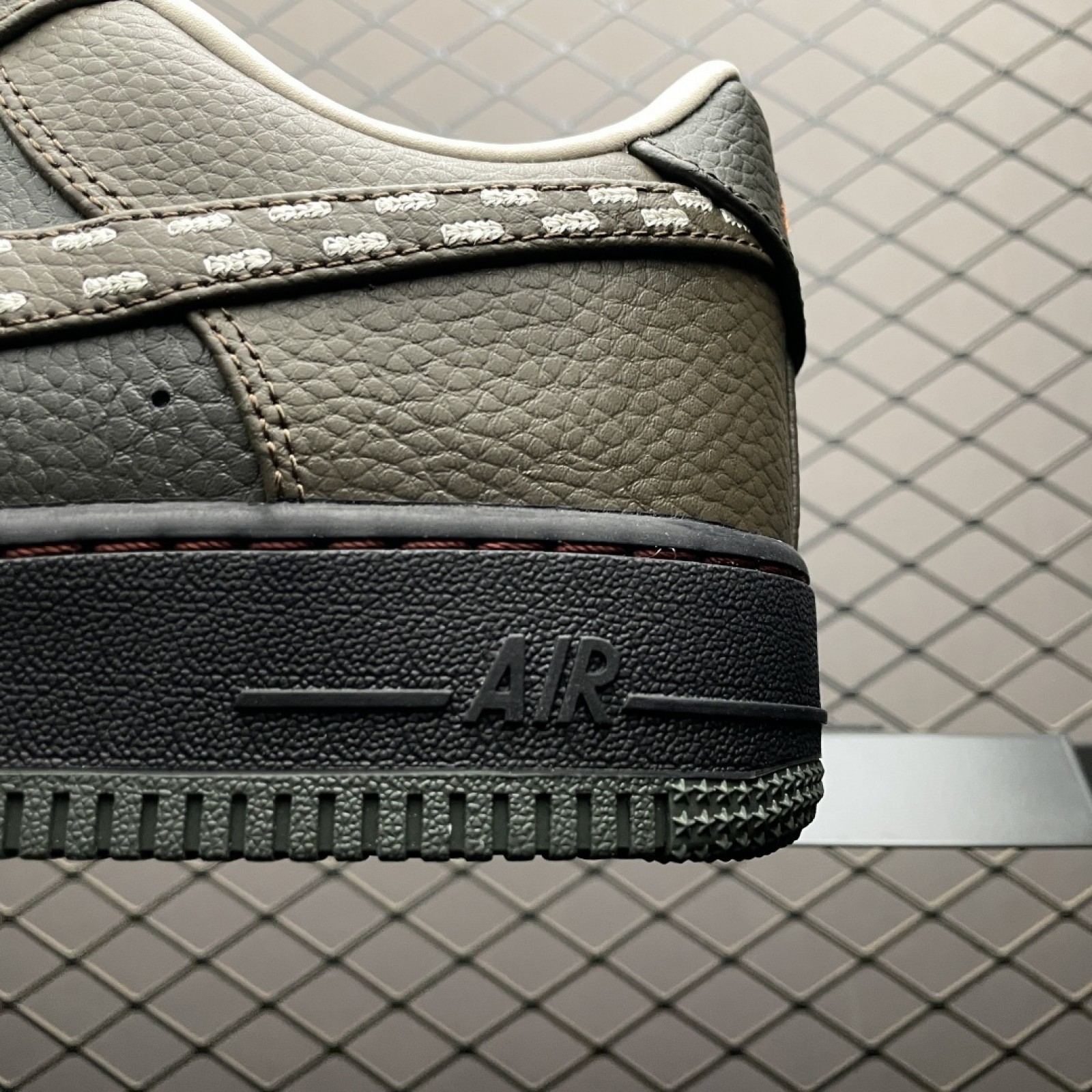 Nike Air Force 1 Low IQ1122-320