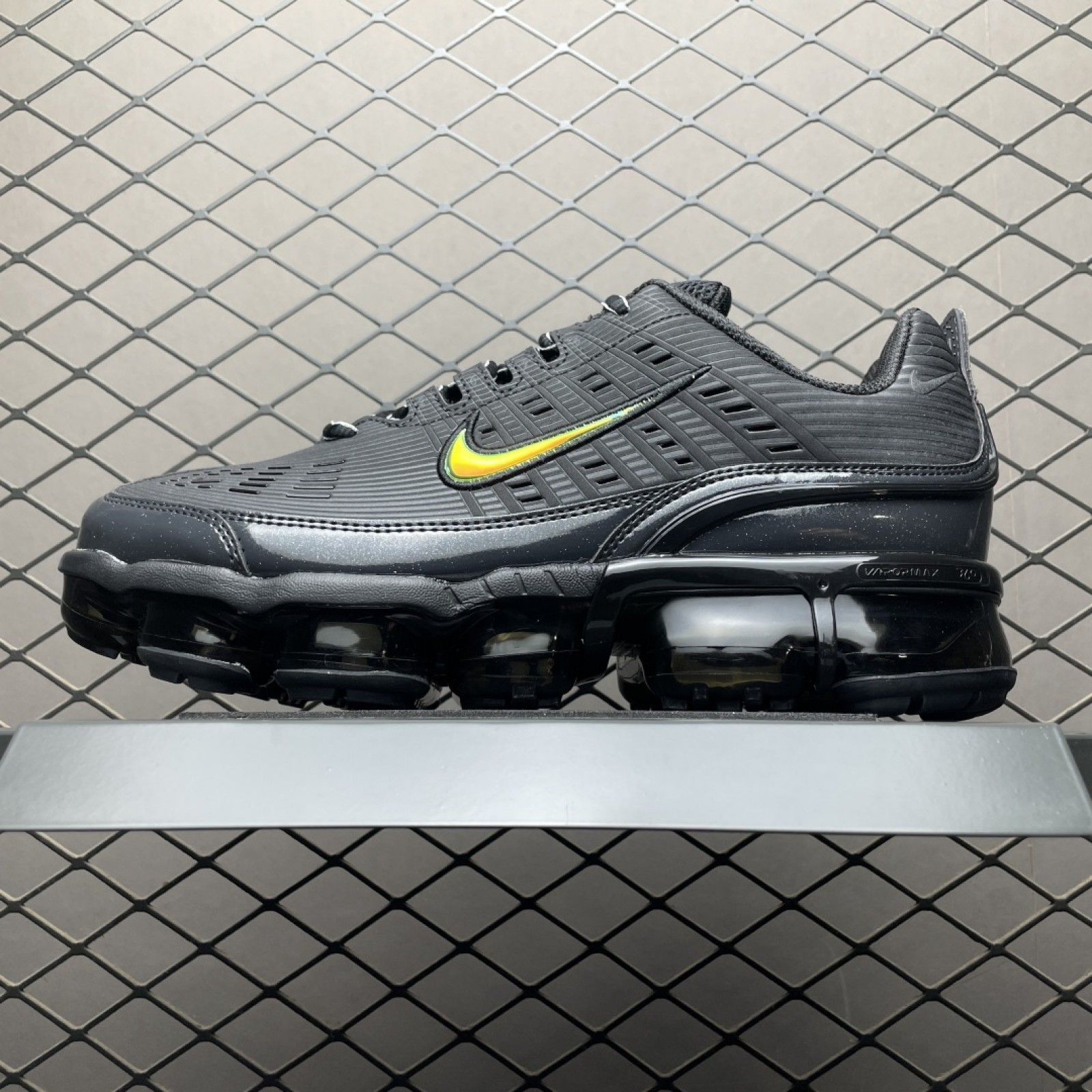 Nike Air Vapormax 360  CK2718-001 Size