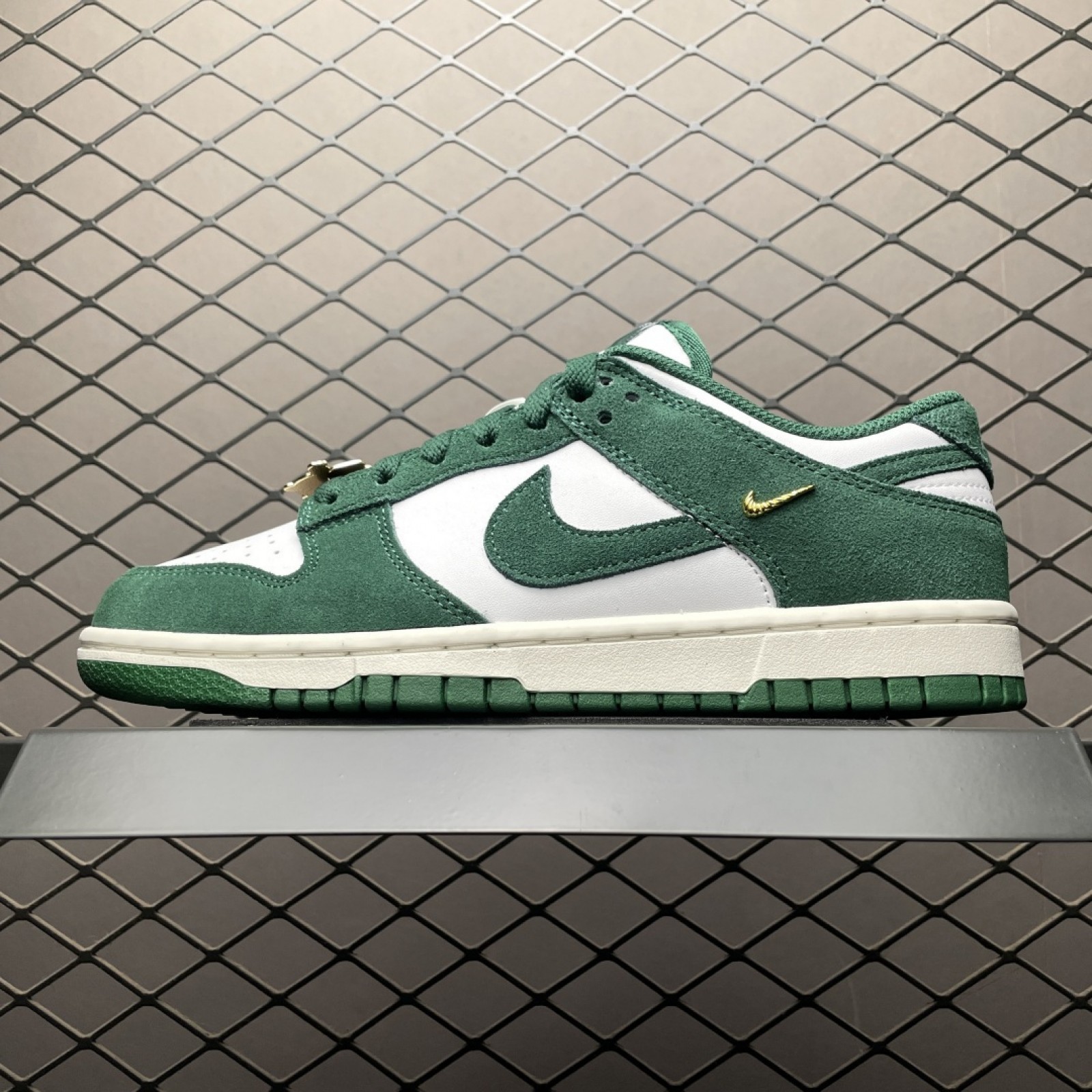 Nike Dunk Low IB4417-100