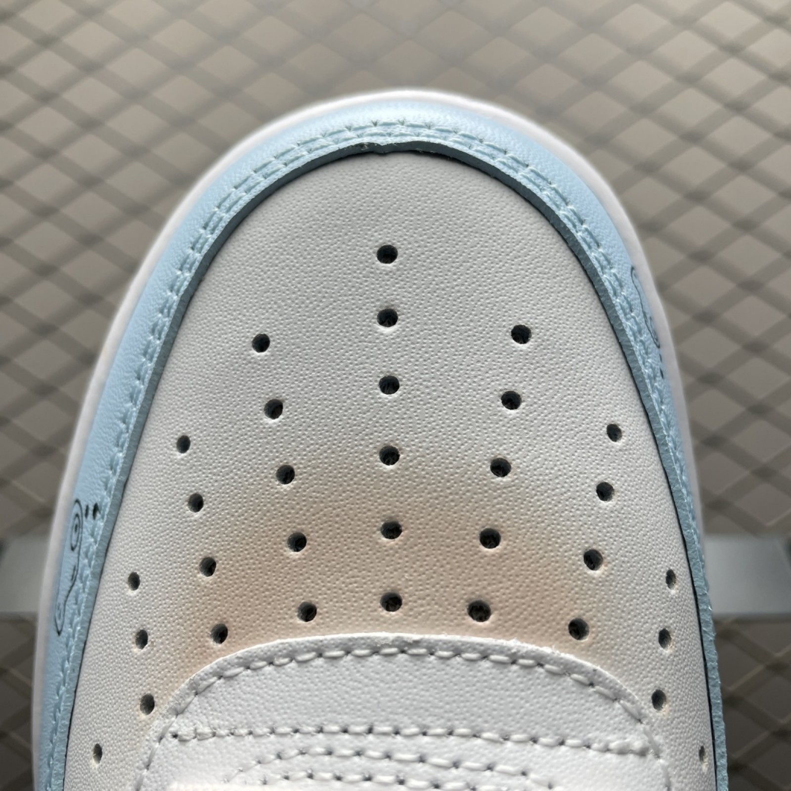 Nike Air Force 1 ZH0316-107