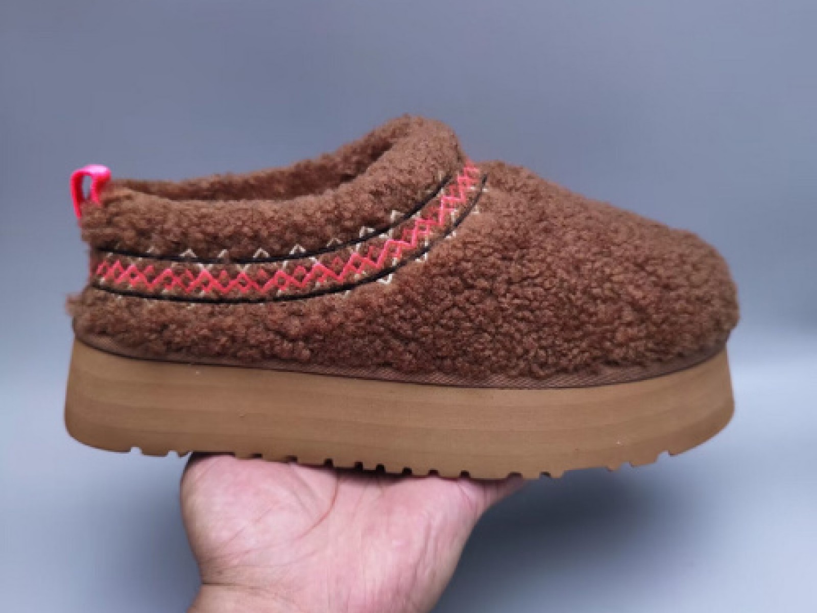 UGG Ethnic Style Teddy Roll Slippers - Brown