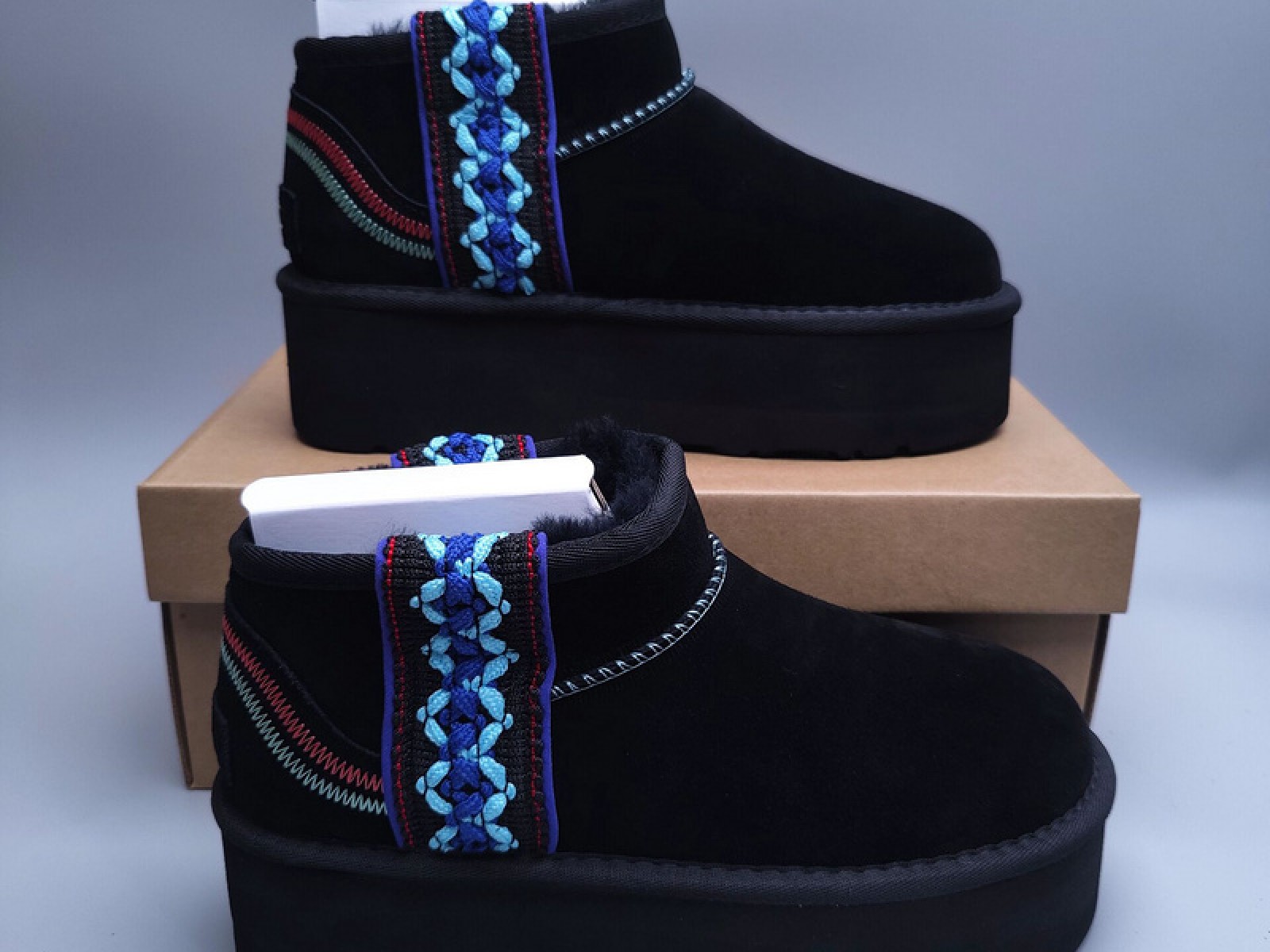 Ethnic Style Classic Thick Sole Slippers - Black