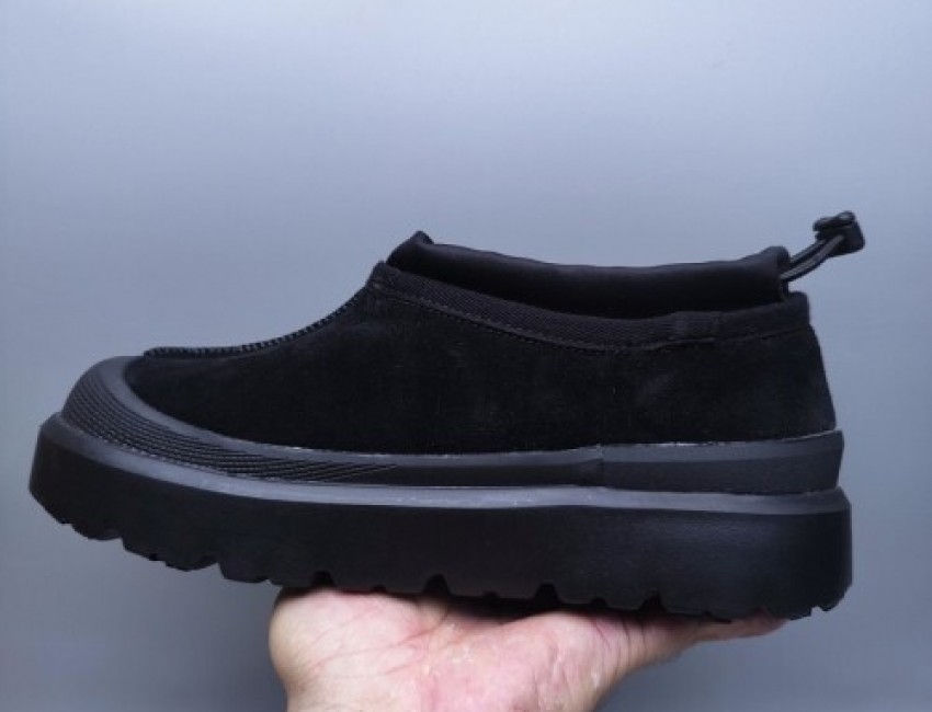 UGG A Slip-On Casual Fashion Shoes - Black