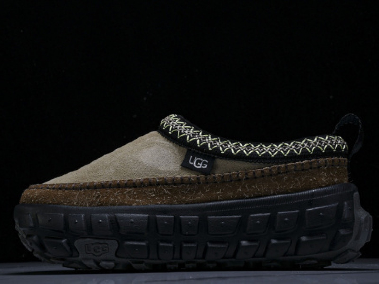 UGG Slip On Casual Shoes - Black/Brown (Womens)