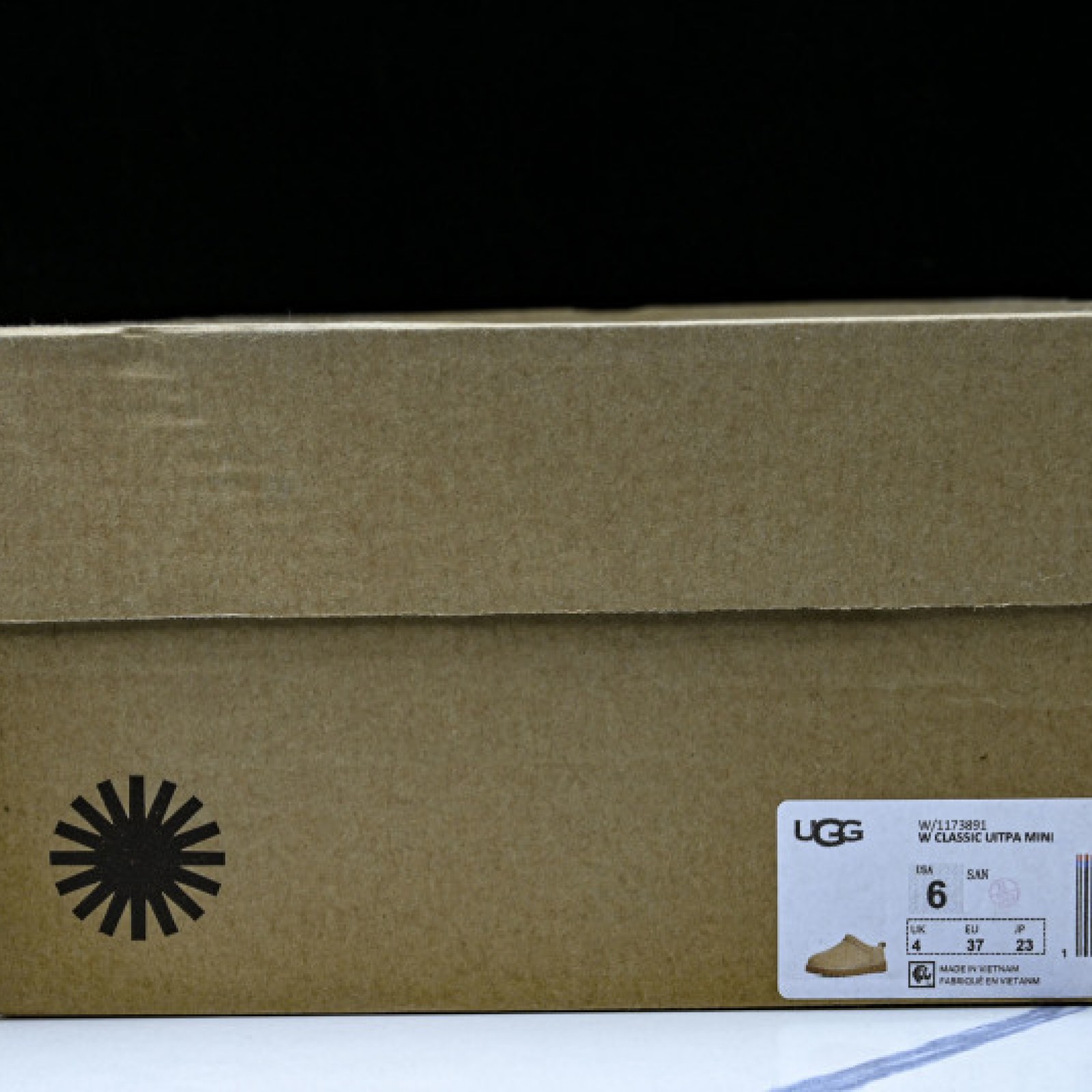 Comfortable Wooden Clog Mules - Light Gray