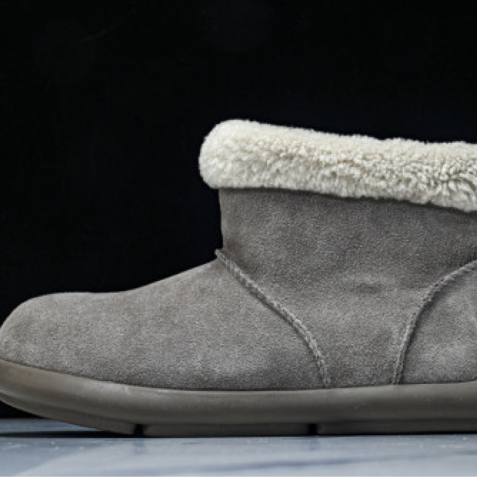 UGG Classic Mini Boots - Grey