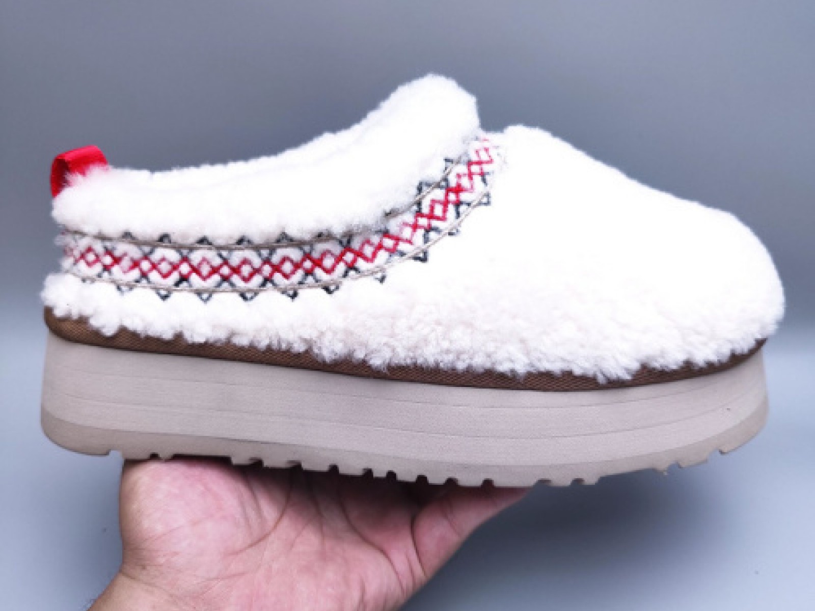 UGG Ethnic Style Teddy Roll Slippers - White/Red