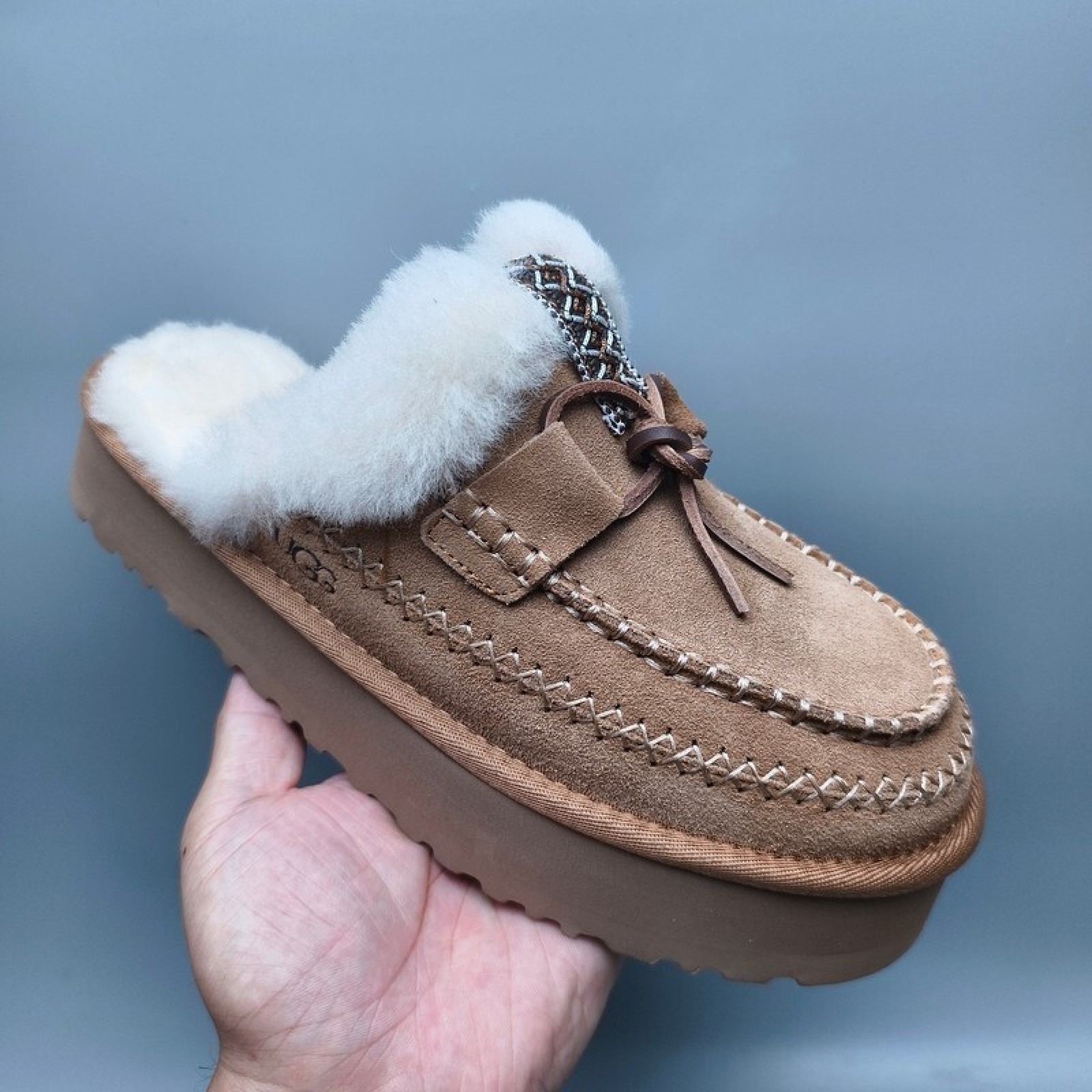 UGG Lace-Up Platform Casual Slippers - Maroon