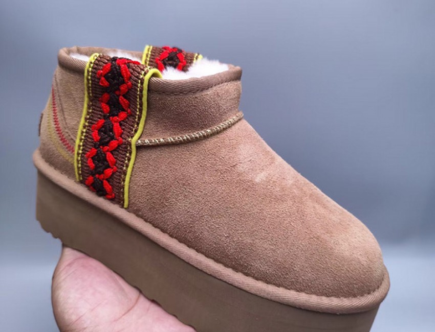 Ethnic Style Classic Thick Sole Slippers - Maroon