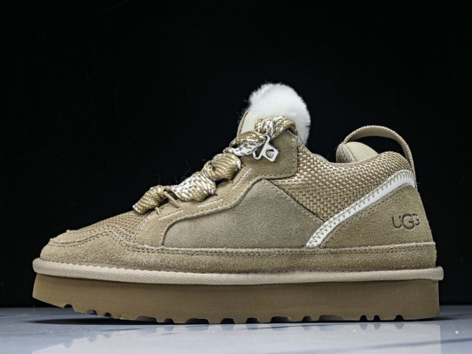 UGG Classic Ultra Mini Low-Top Casual Shoes - Brown/White