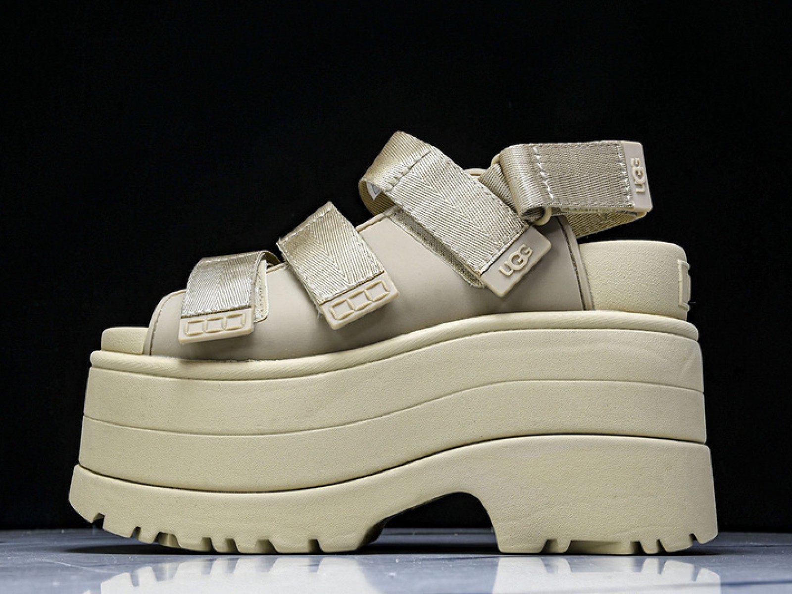 Golden Glow Platform Sandal Slippers - Light Gray/Dark Dune