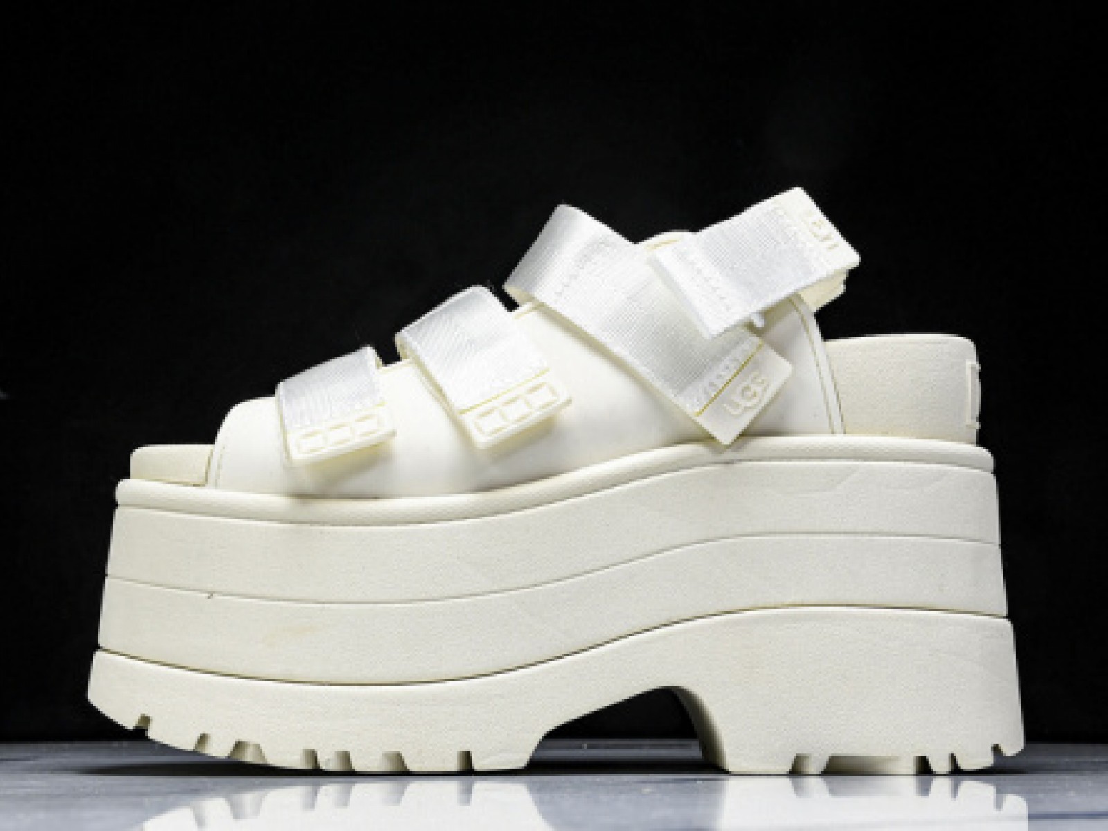 Golden Glow Platform Sandal Slippers - White/Beige