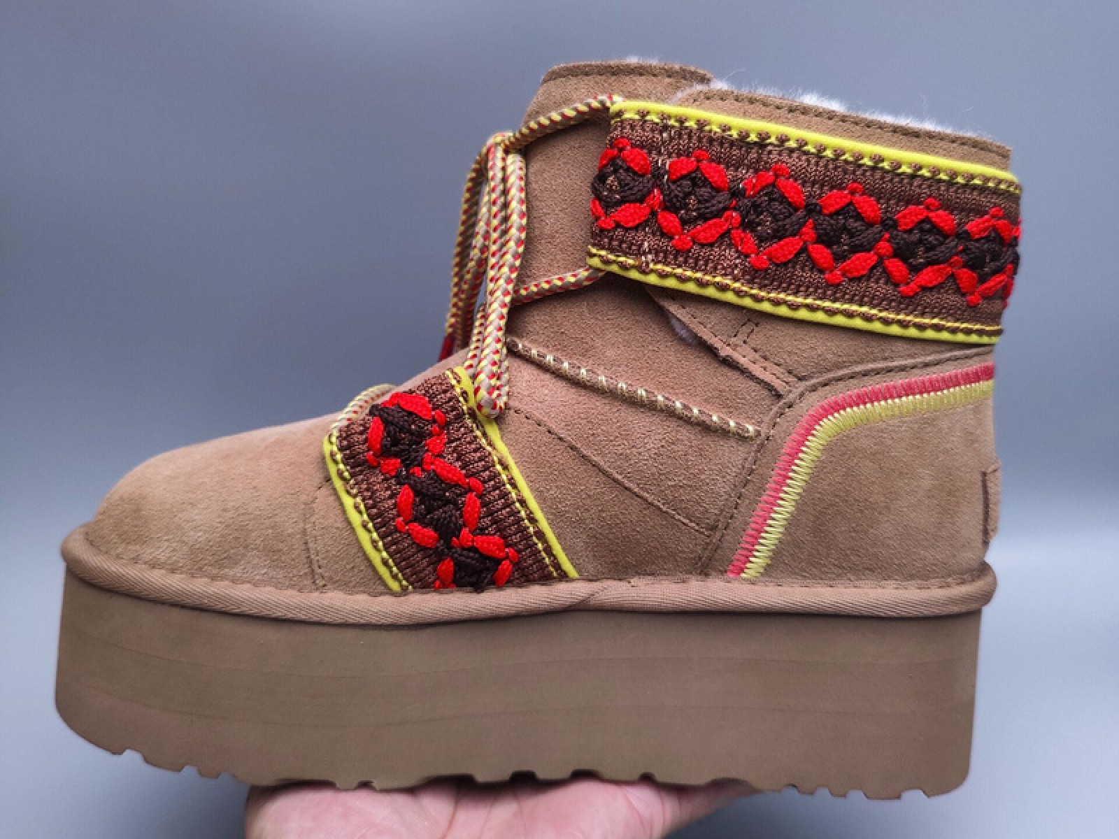 Ethnic Style Thick Sole Lace-Up Boots - Maroon