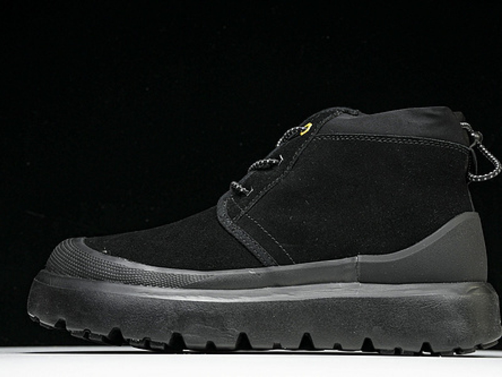 High-Top Casual Trendy Sneakers - Black