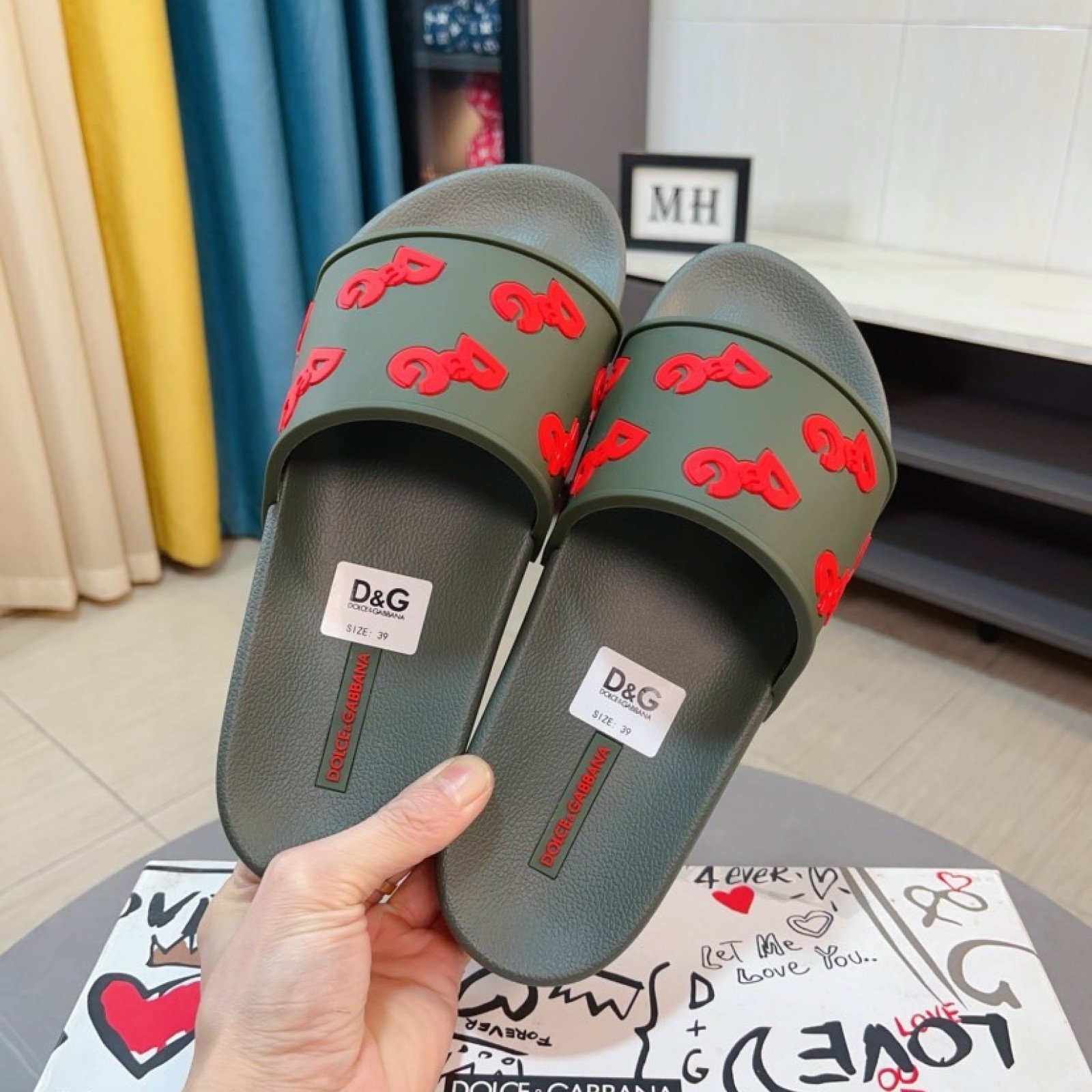 Shoes 224552 $82.5 USD