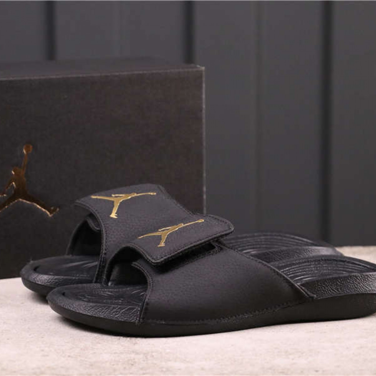 14USD JORDAN HYDRO 6 RETRO 881473-03X 36-45