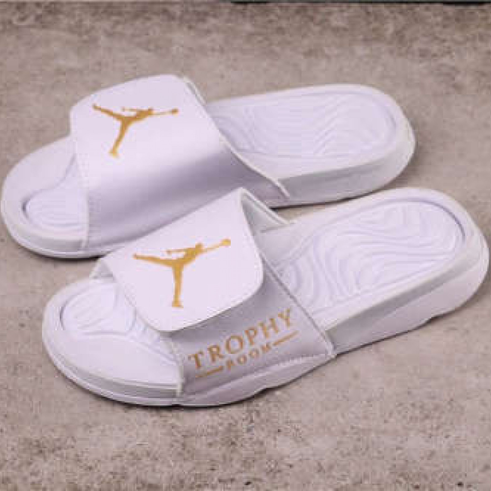 17USD Jordan Hydro 5 retro 820257-011 40-47