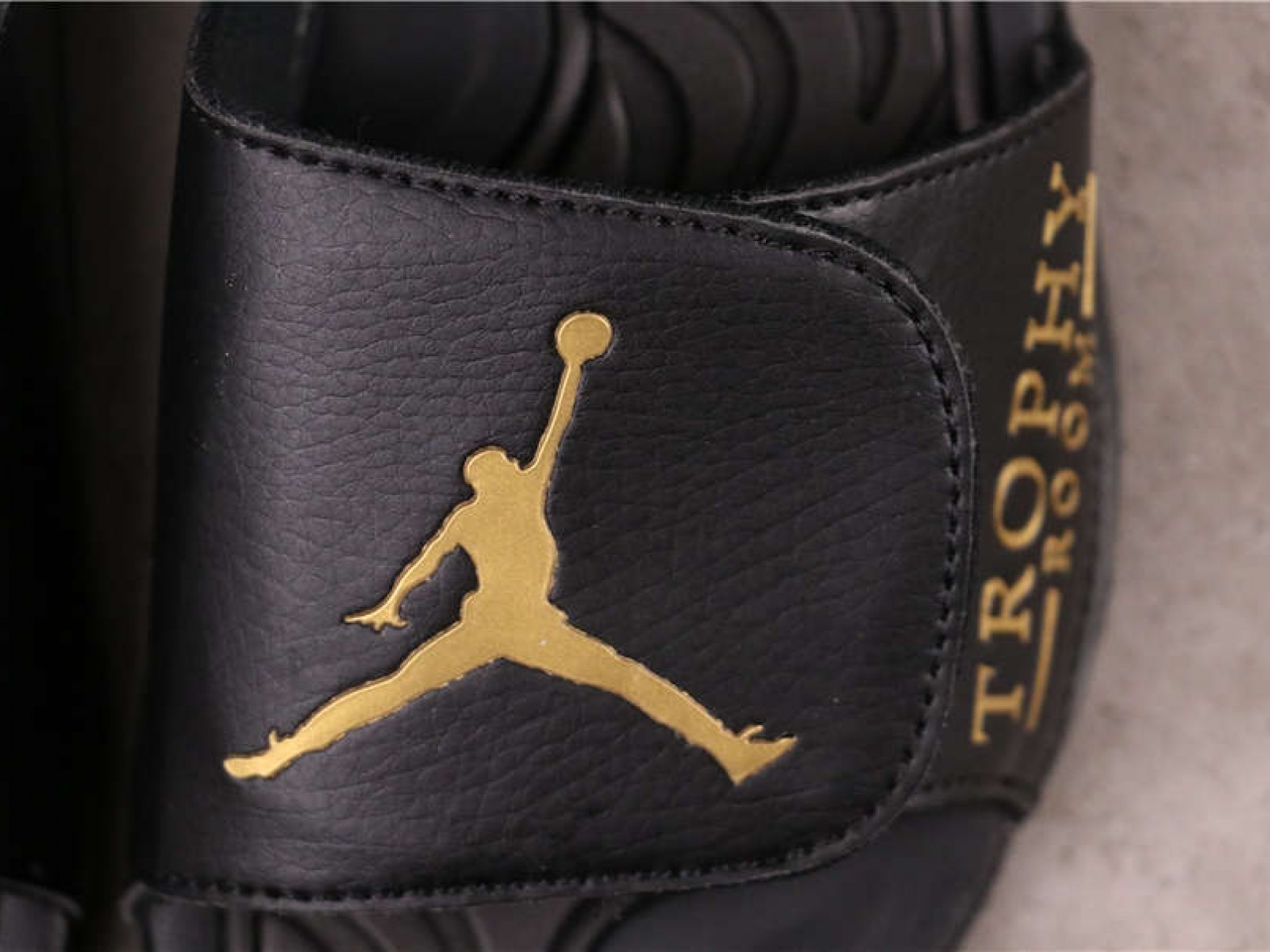 17USD Jordan Hydro 5 retro 820257-136 40-47