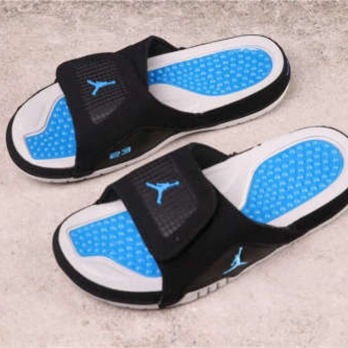 18USD Jordan Hydro 4 532225-004 36-46