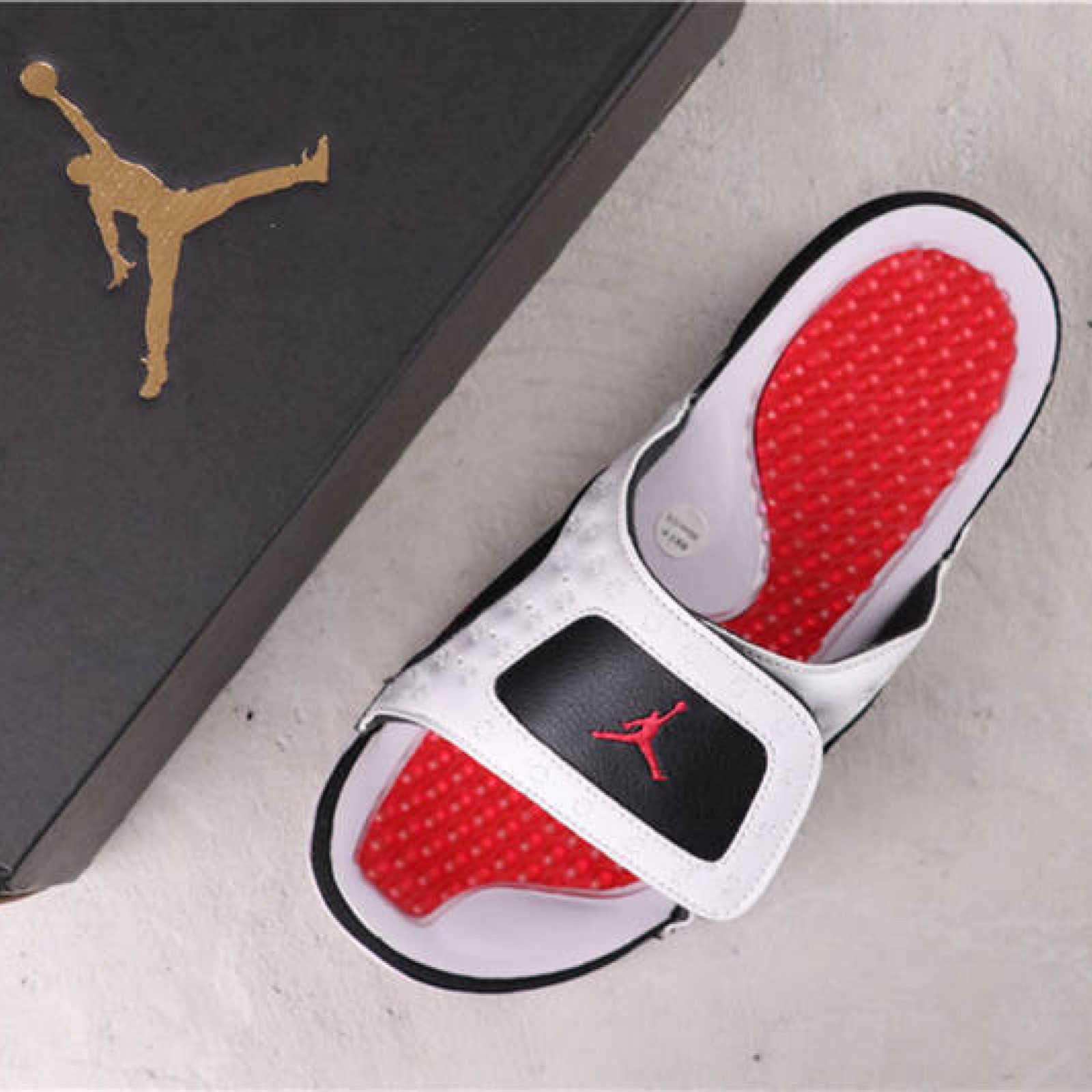 22USD Air Jordan Hydro 13 retro 684915-106 36-46