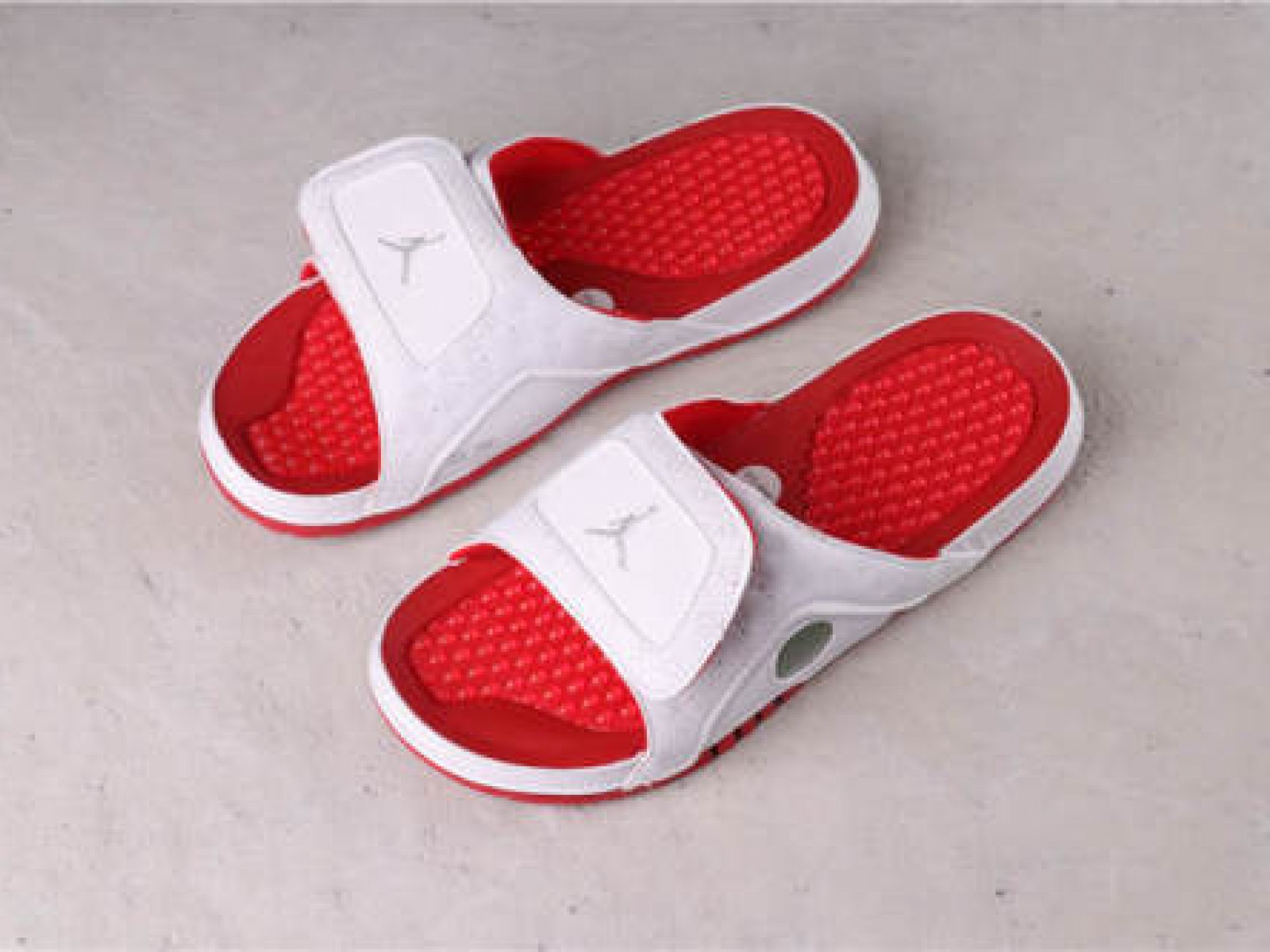 22USD Air Jordan Hydro 13 retro 684915-121 36-46