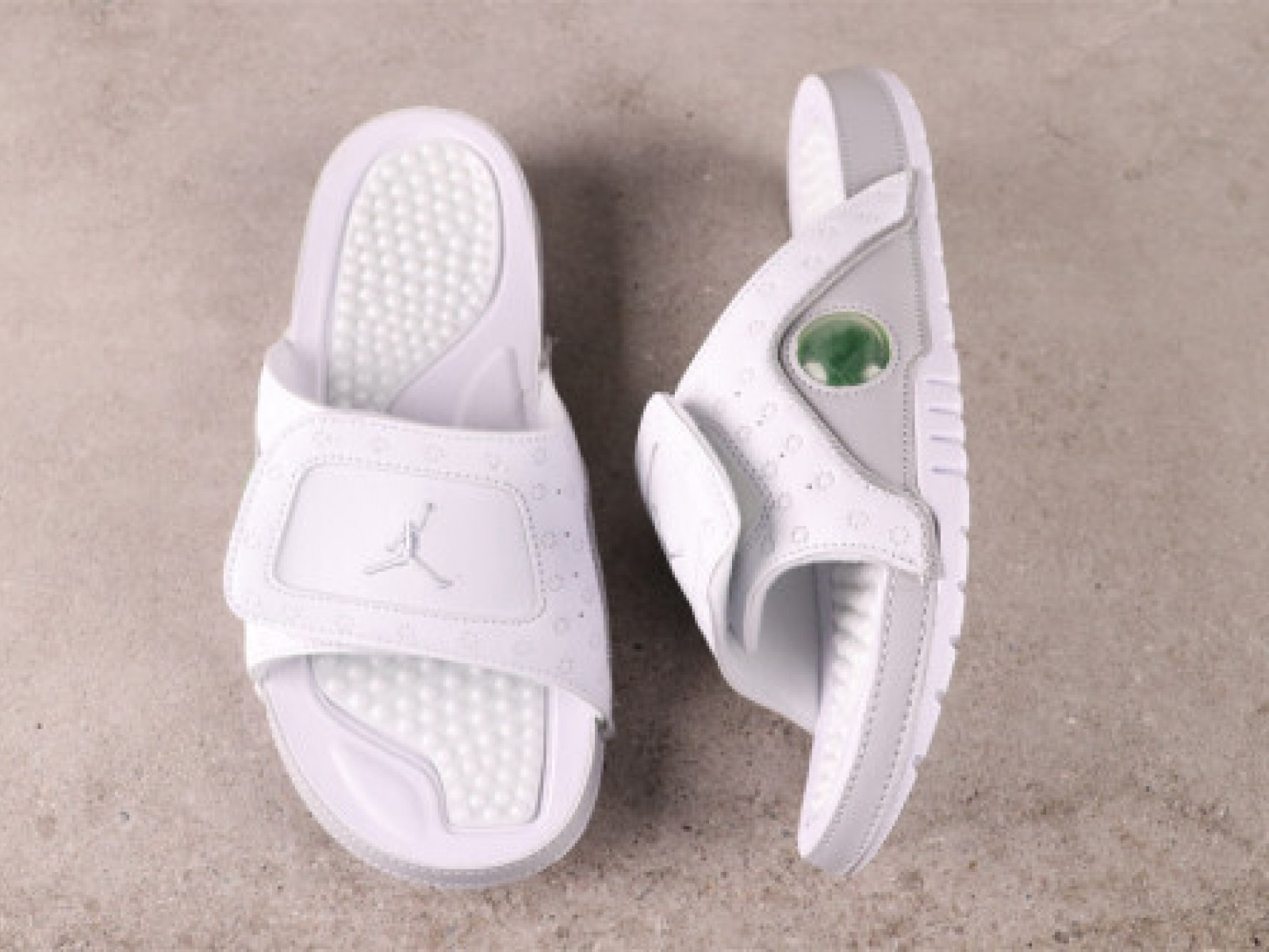 US$18 AIR JORDAN HYDRO XIII AJ13 Sku 684915-100 Size 36-46