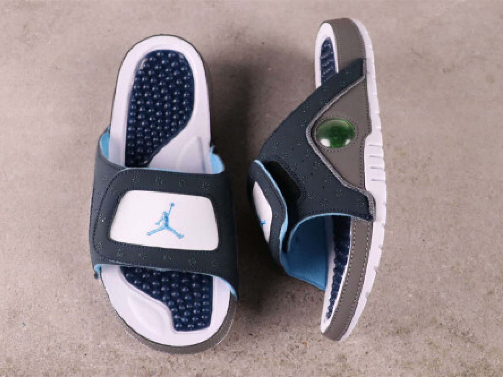 US$18 AIR JORDAN HYDRO XIII AJ13 Sku 684915 401 Size 36-47.5