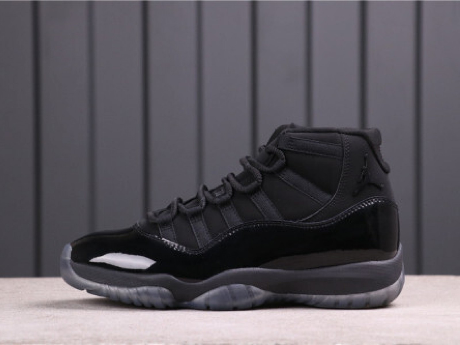 100USD Air Jordan 11 Cap and Gown 378037-005 EU Size(40-47.5) US Size(M7-M13)