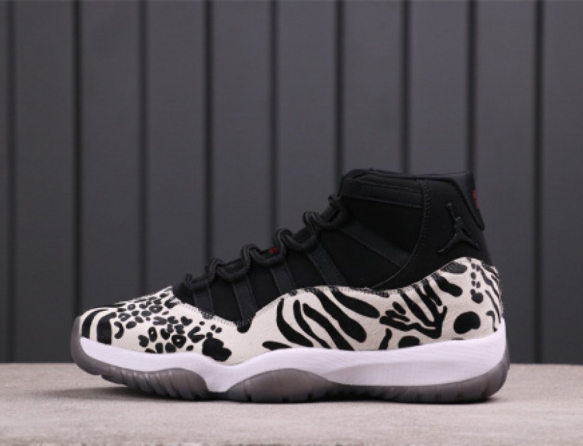 107USDAir Jordan 11 Gamma Blue Size 40-47