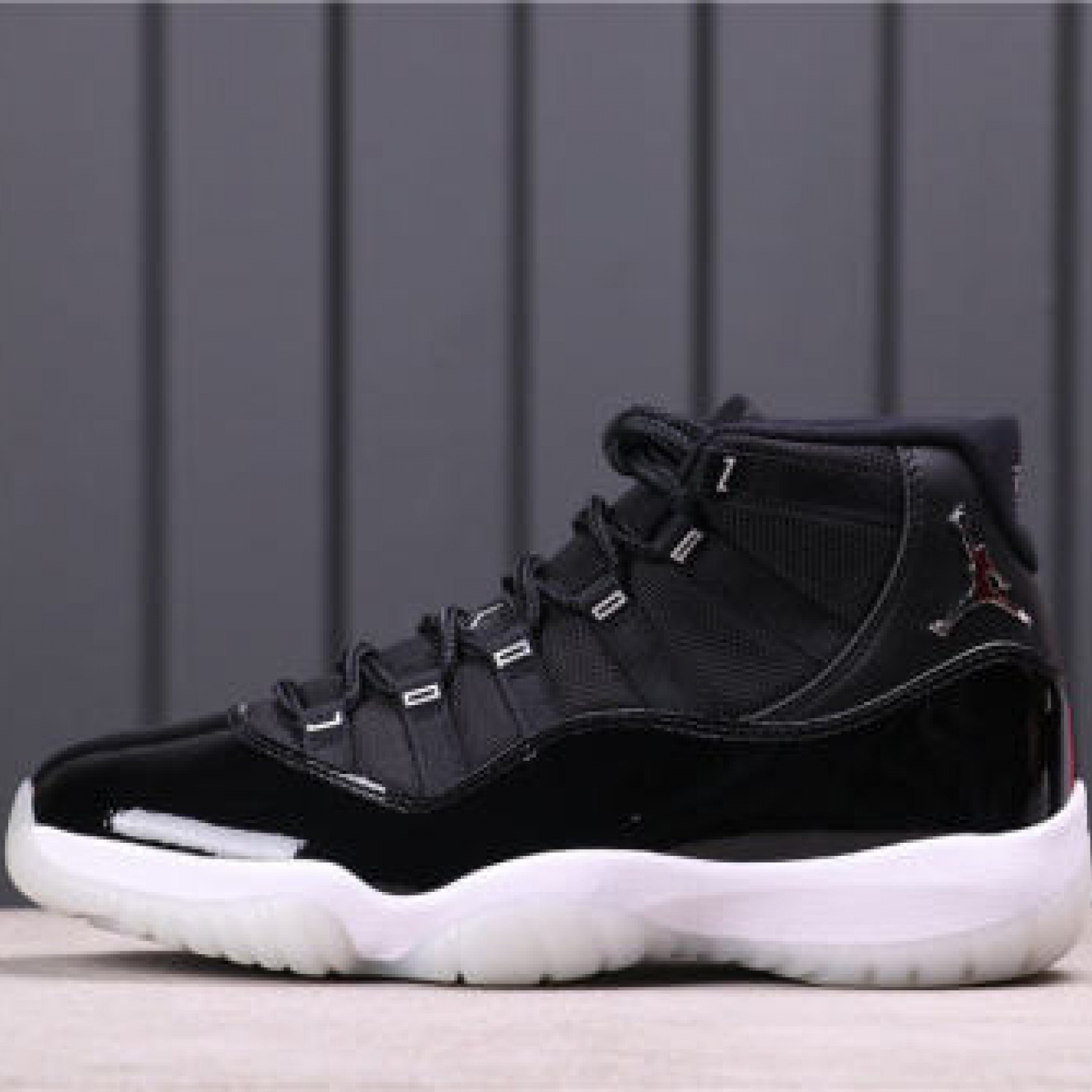 118USD Air Jordan 11 “25th Anniversary”CT8012-011 40-47