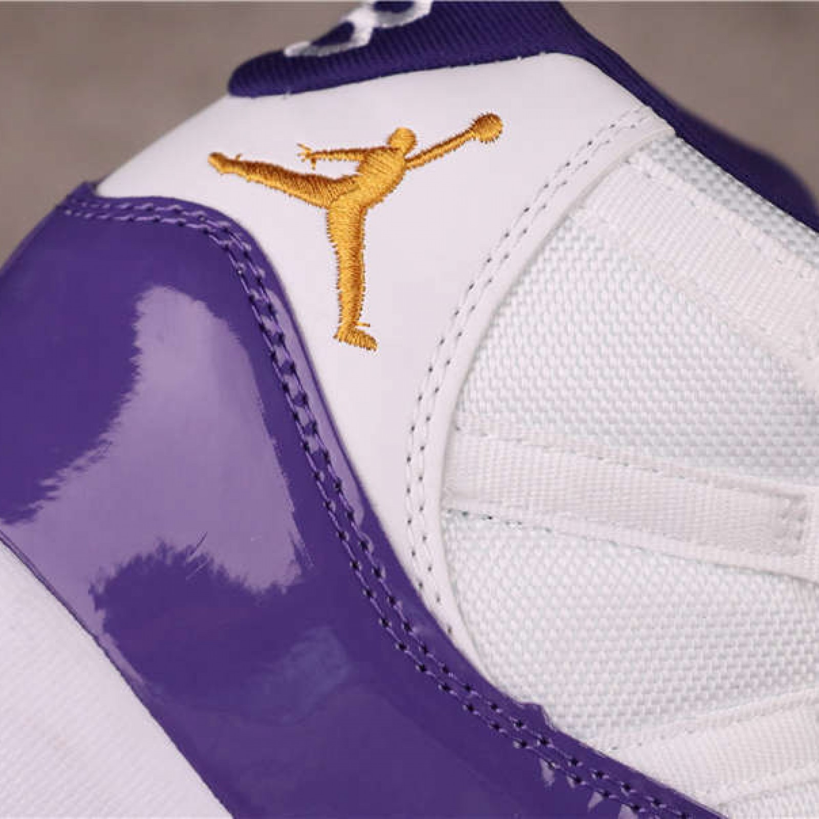 25USD Air Jordan 11 136046-446 36-47