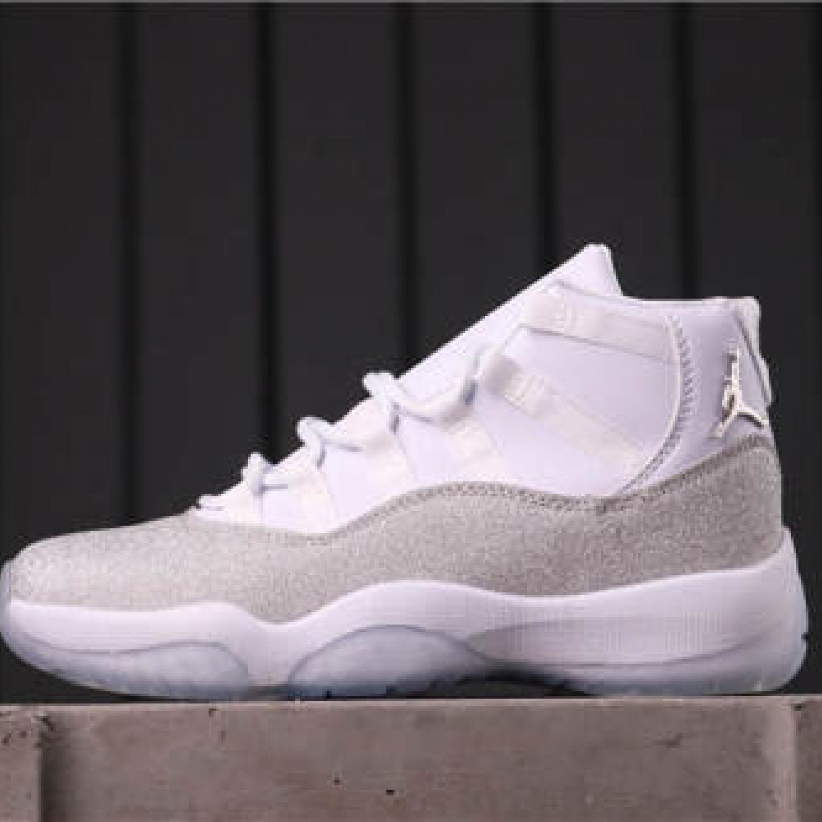 25USD Air Jordan 11 AR0715-100 36-47