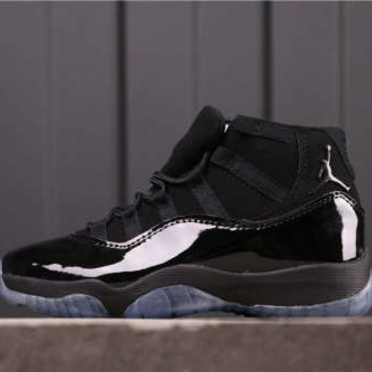 25USD Air Jordan 11 Cap And Gown 378037-005 36-47