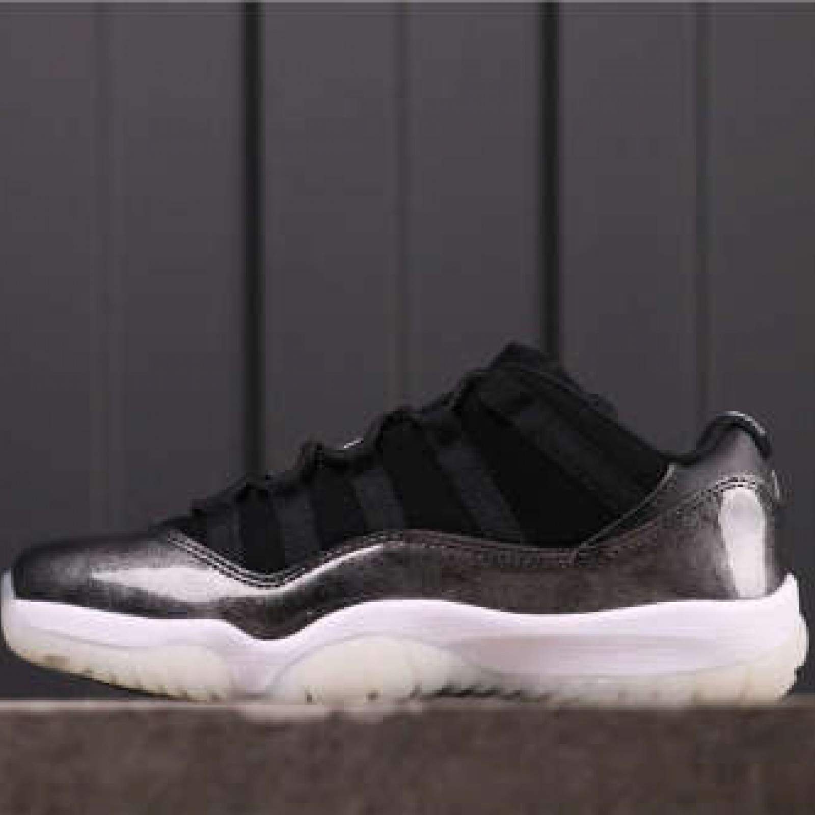 25USD Air Jordan 11 Low 528895-010 36-47