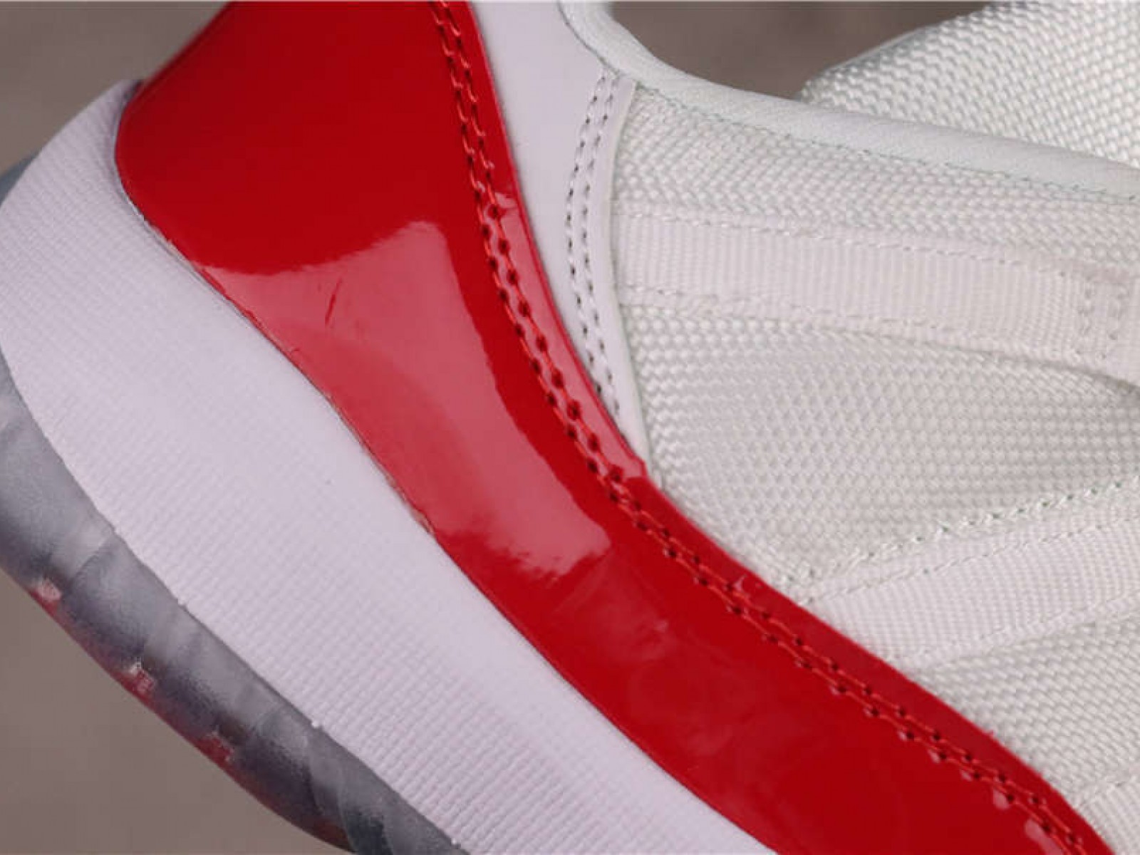 25USD Air Jordan 11 Low 528895-102 36-47