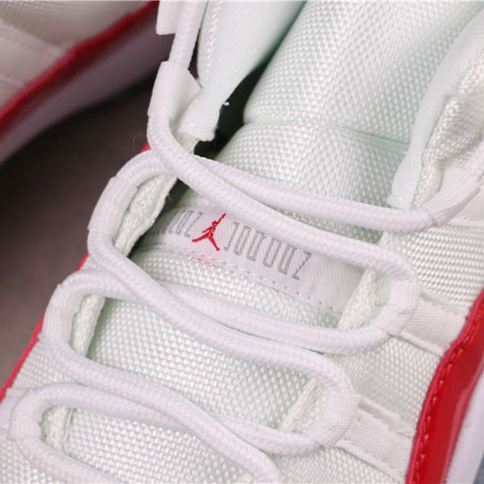 25USD Air Jordan 11 Low 528895-102 36-47