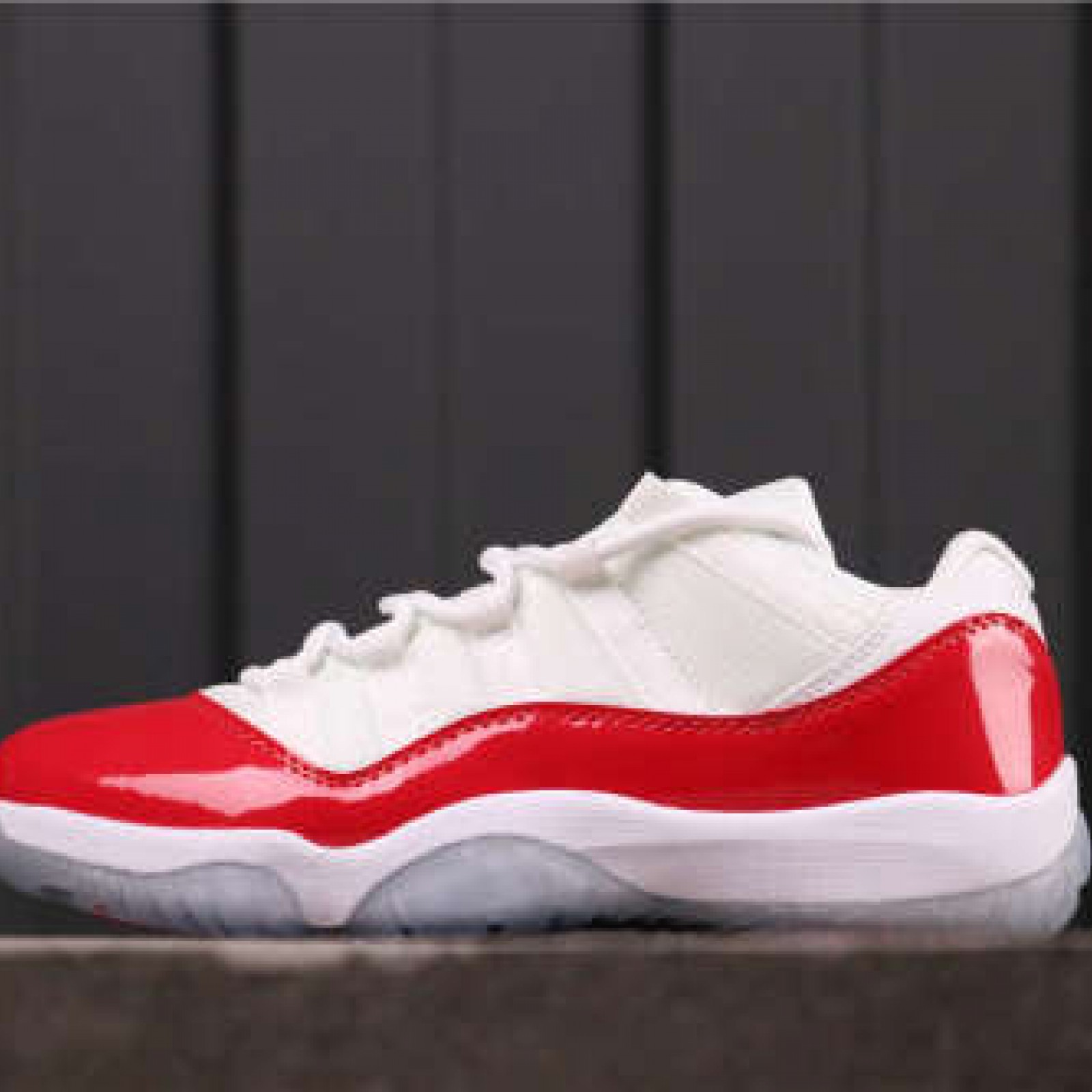 25USD Air Jordan 11 Low 528895-102 36-47