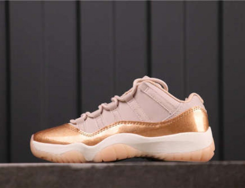 25USD Air Jordan 11 Low AH7860-105 36-40