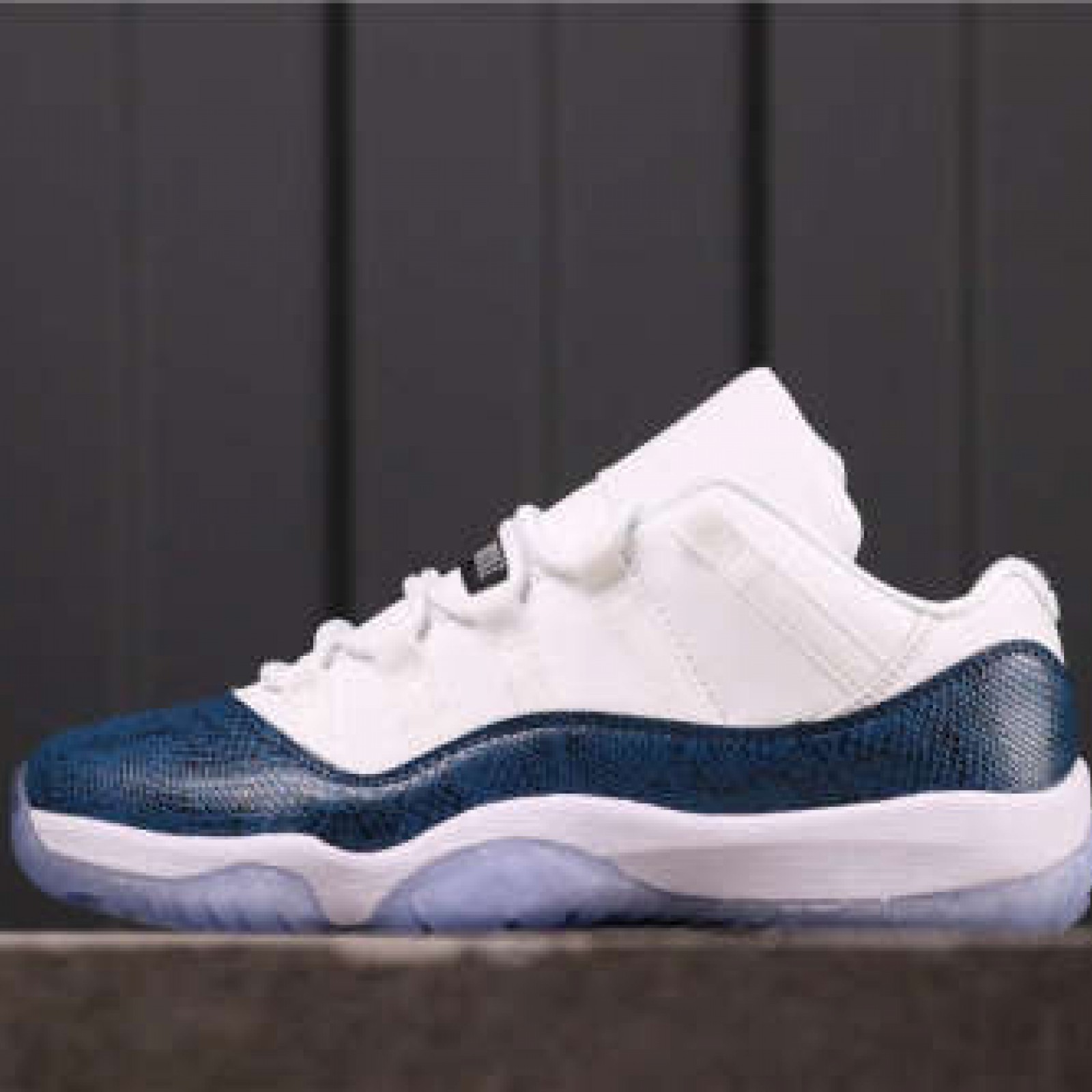 25USD Air Jordan 11 Low Navy Blue Snakeskin CD6846-102 36-47