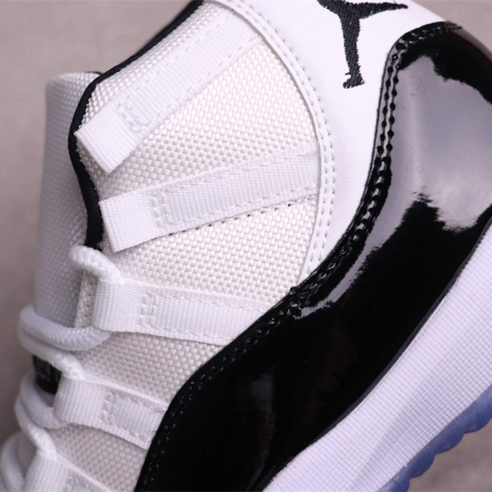 27USD Air Jordan 11 Concord 378037-100 Size 36-47.5