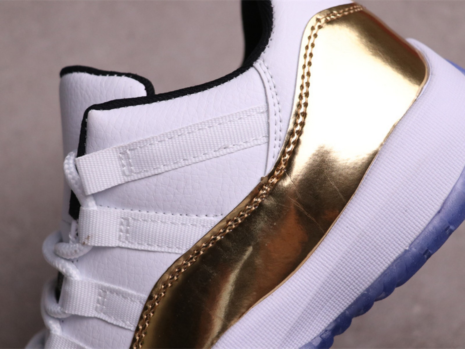 27USD Air Jordan 11 Low528895-103 Size 36-47